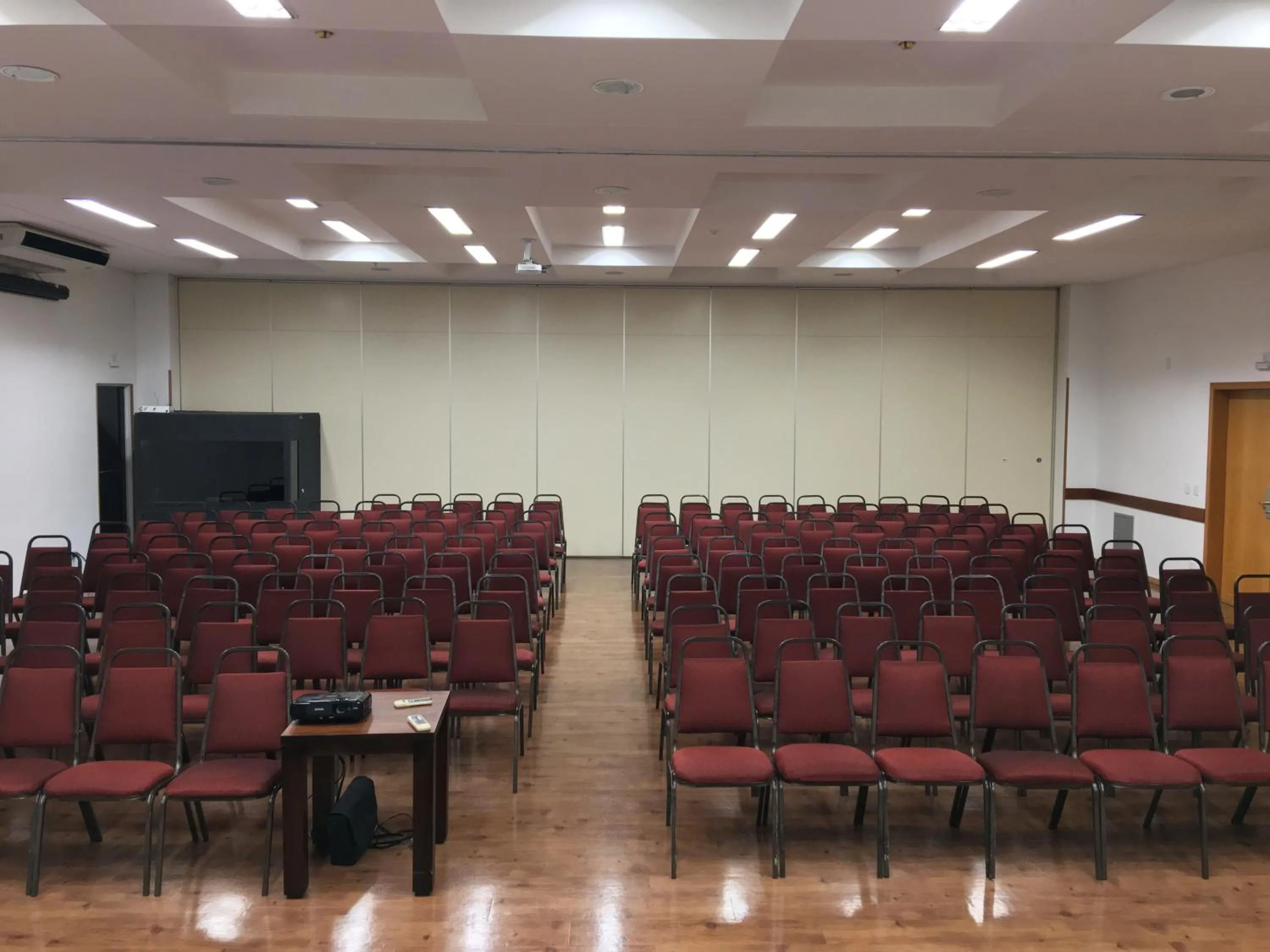 Banquet/Function facilities in Hotel Nacional Inn Curitiba Santa Felicidade