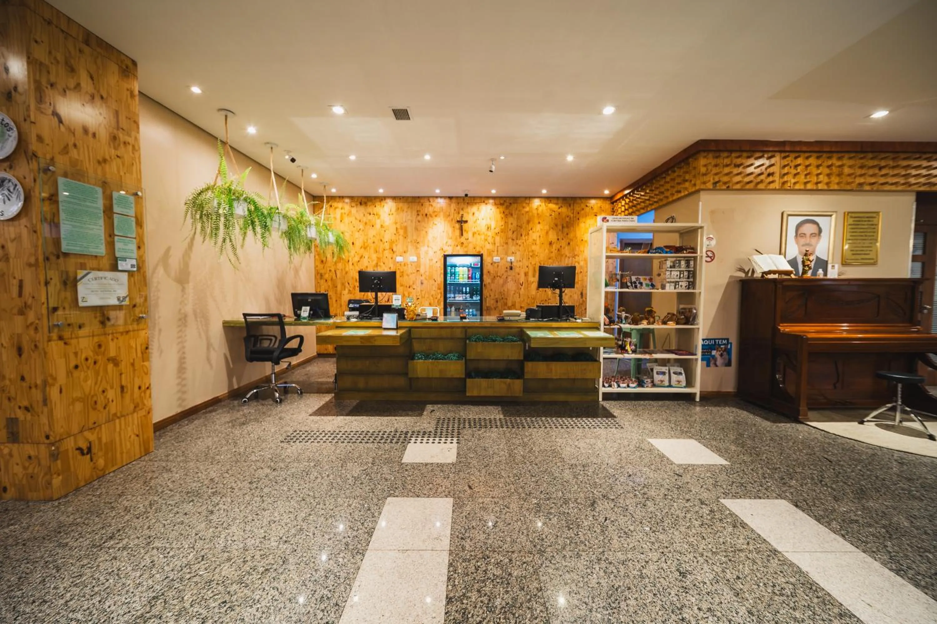 Lobby or reception in Hotel Nacional Inn Curitiba Santa Felicidade