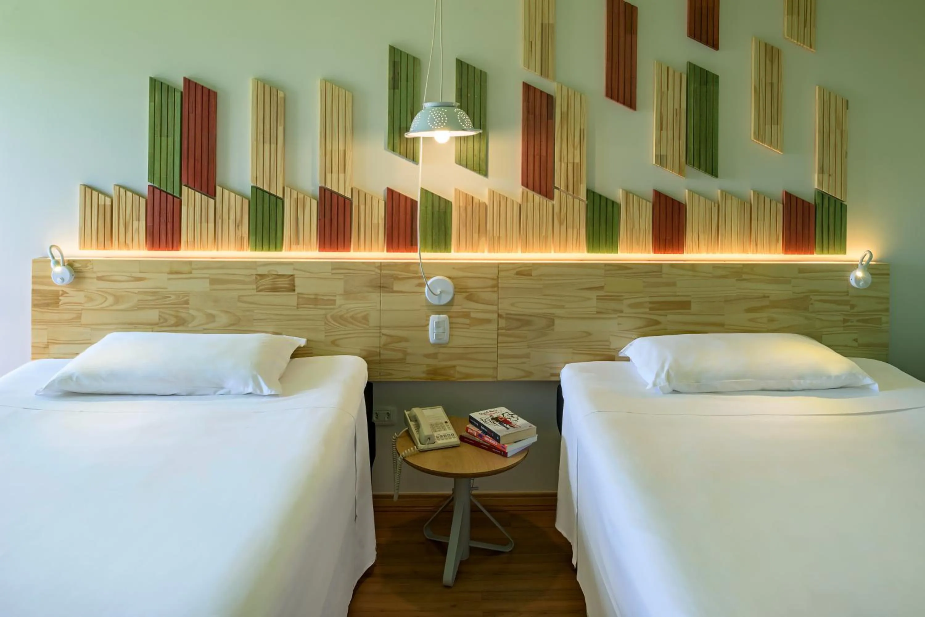 Photo of the whole room, Bed in Hotel Nacional Inn Curitiba Santa Felicidade