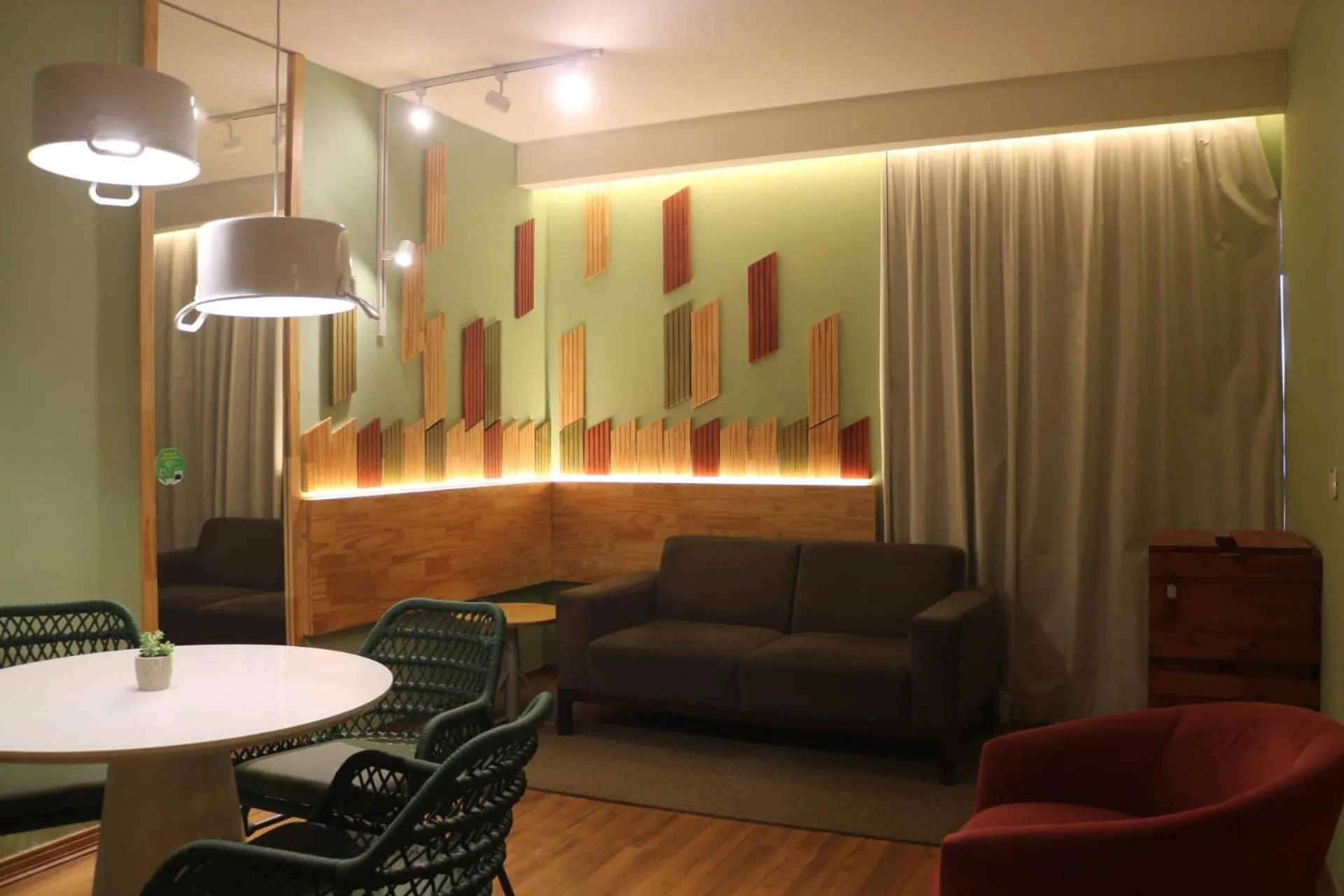 Living room in Hotel Nacional Inn Curitiba Santa Felicidade