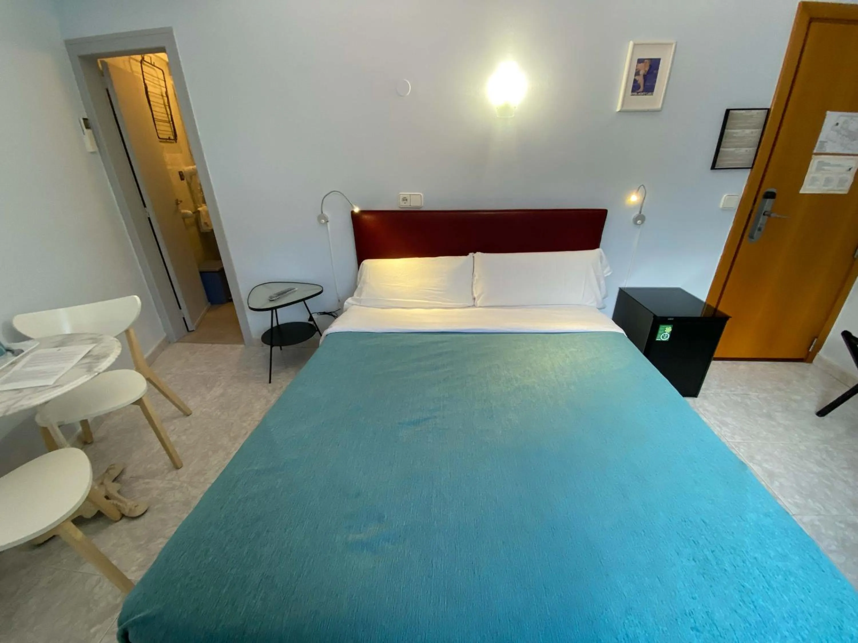 Photo of the whole room, Bed in Hotel Alexandra Sitges