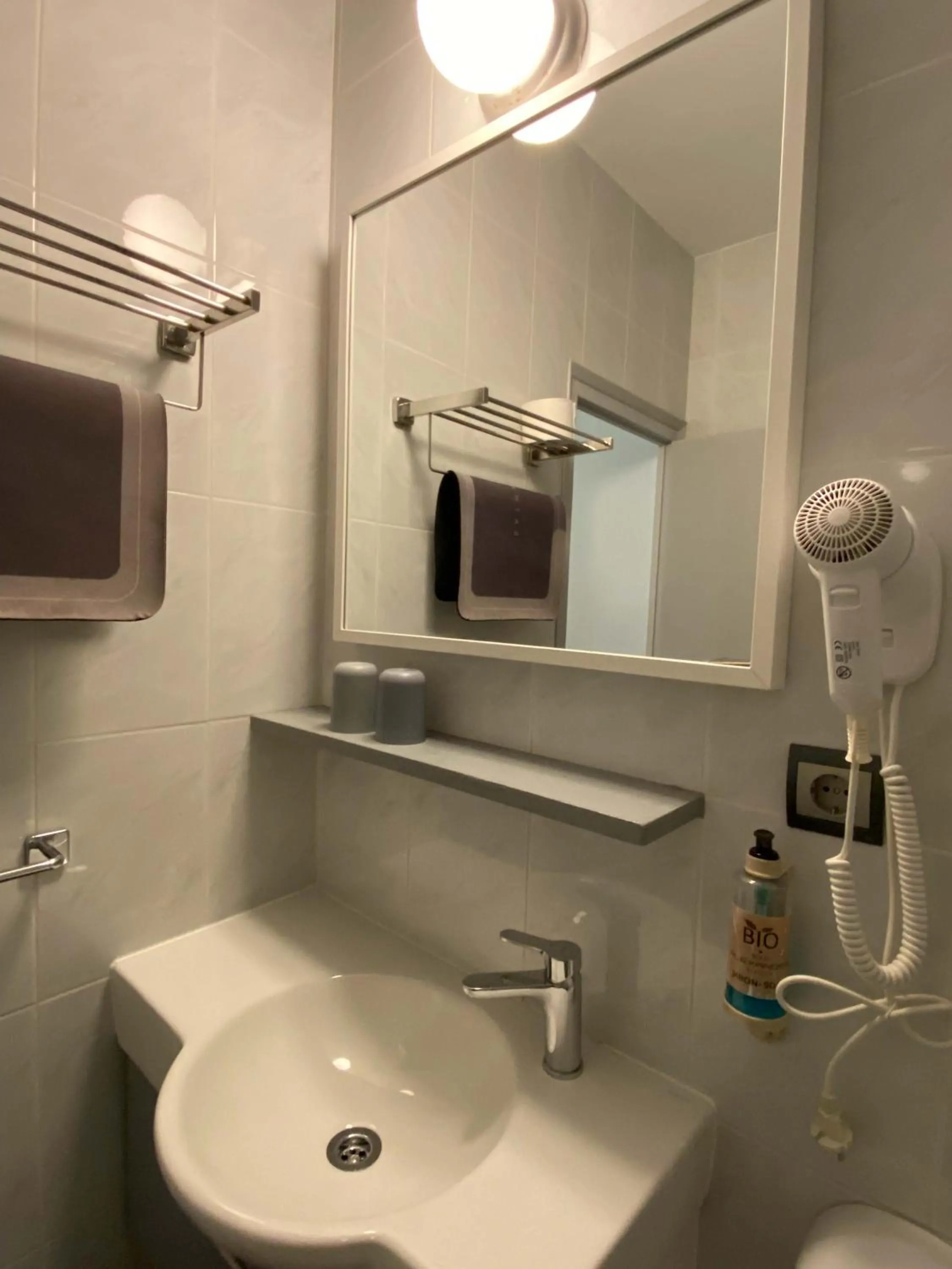 Bathroom in Hotel Alexandra Sitges