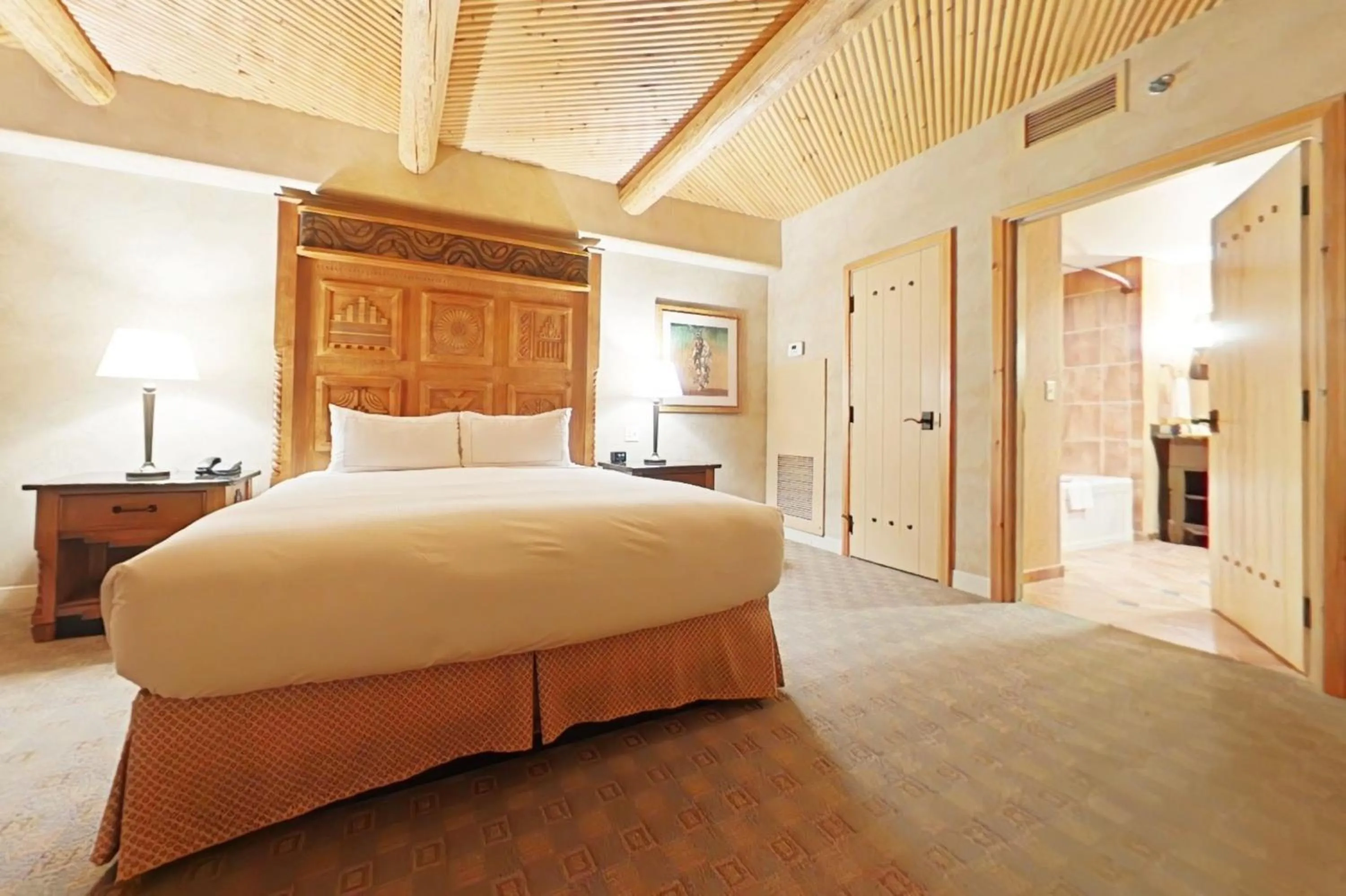 Bed in Hilton Santa Fe Buffalo Thunder