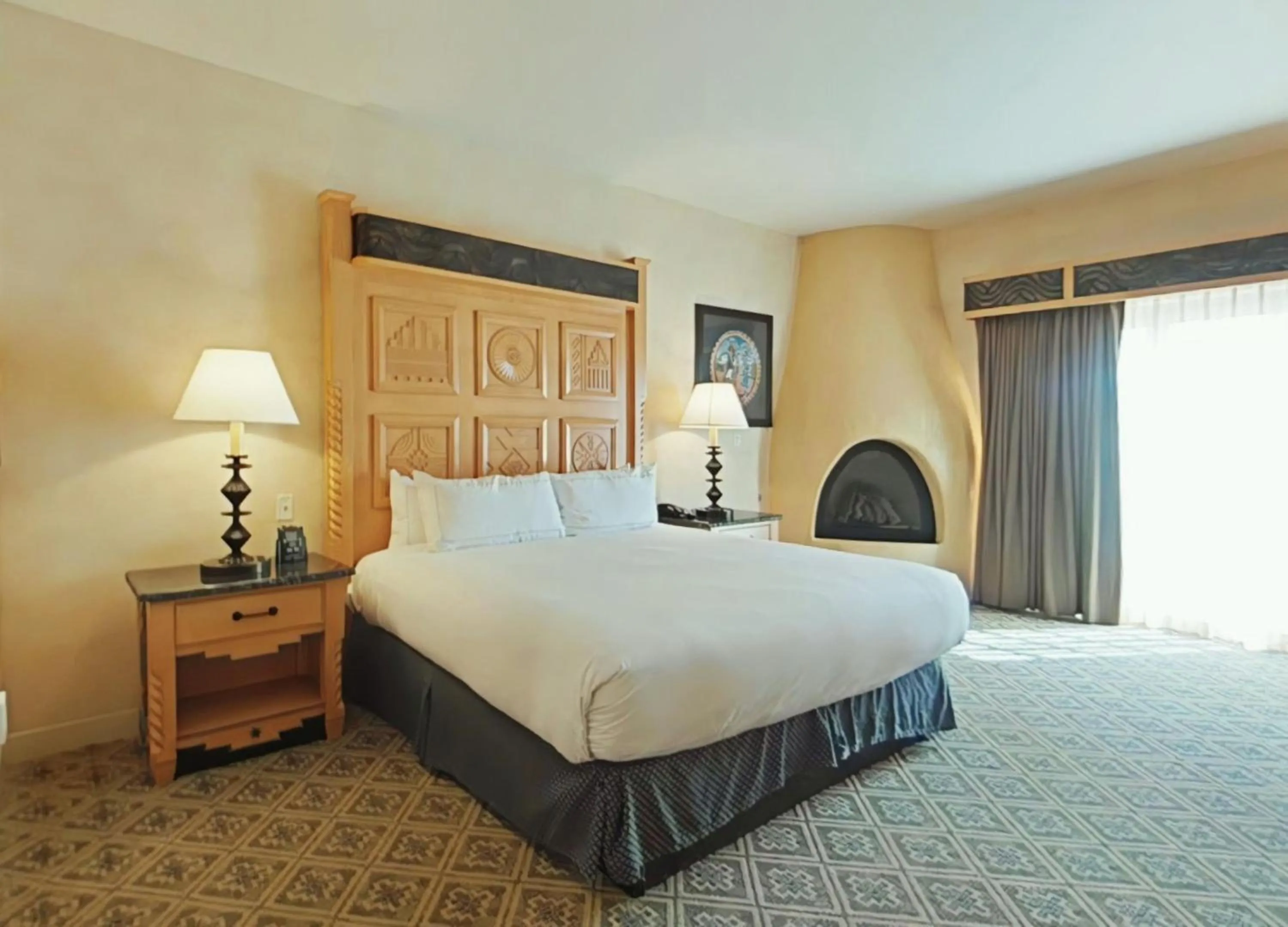 Bed in Hilton Santa Fe Buffalo Thunder