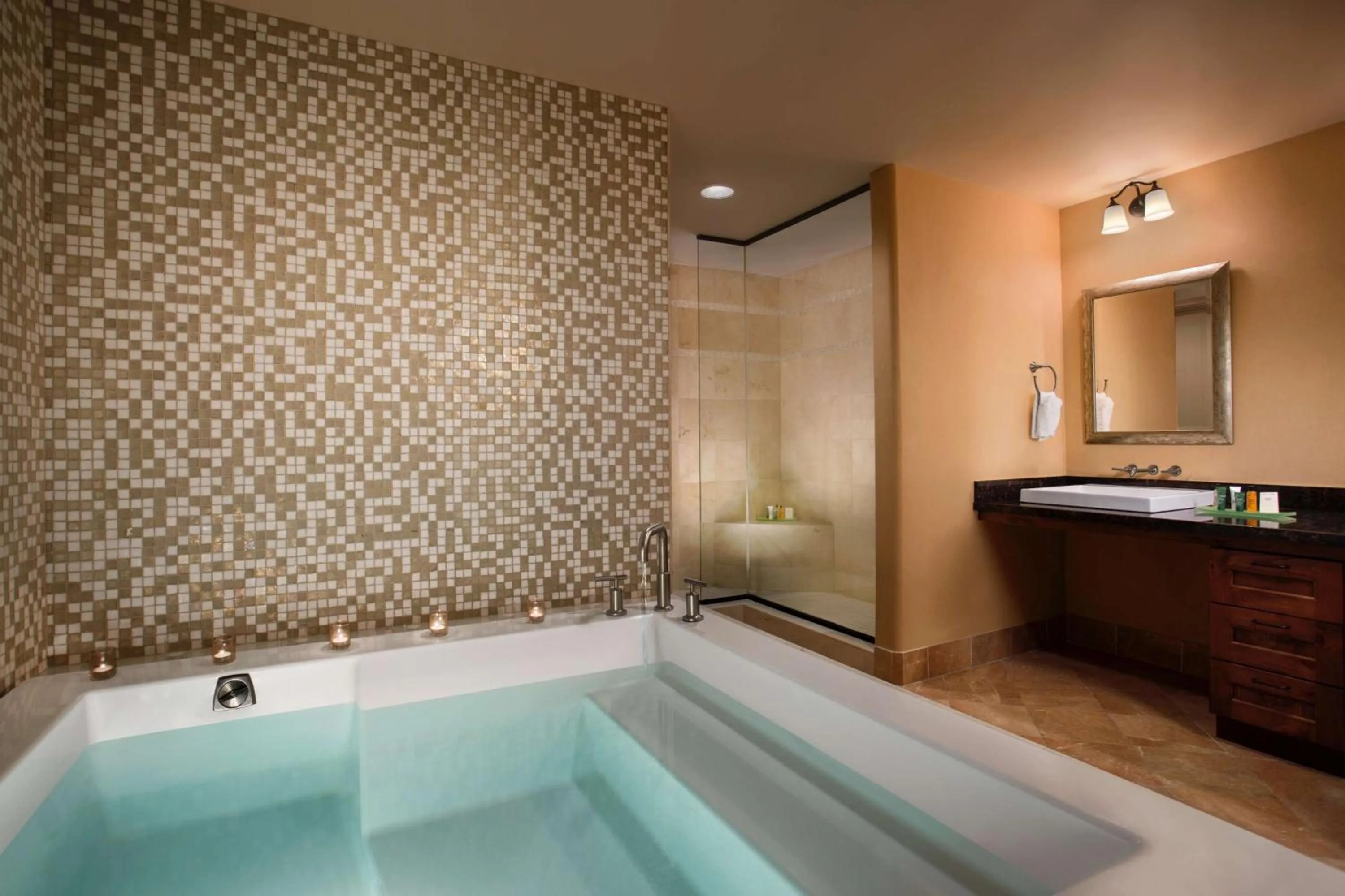 Bathroom in Hilton Santa Fe Buffalo Thunder