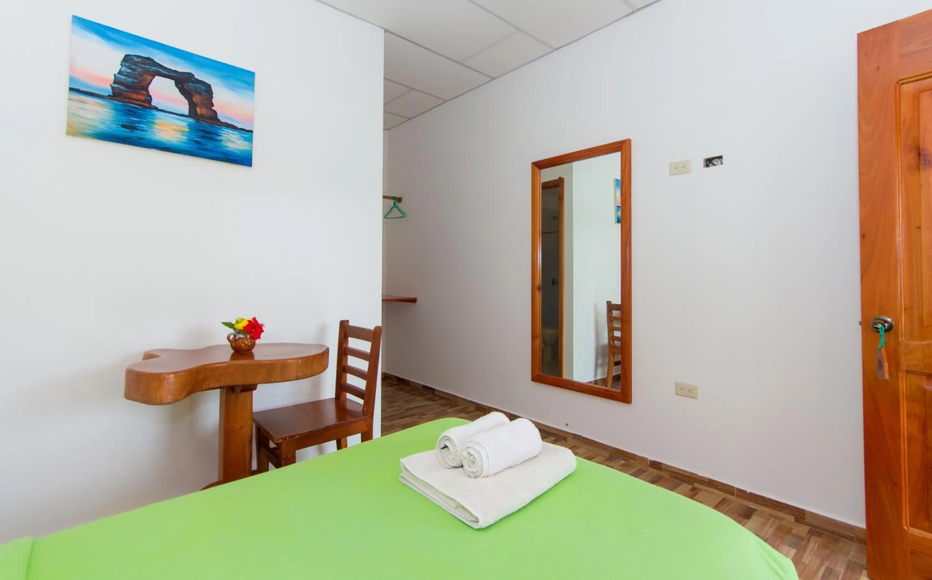 Bed in Hotel Twin Galápagos