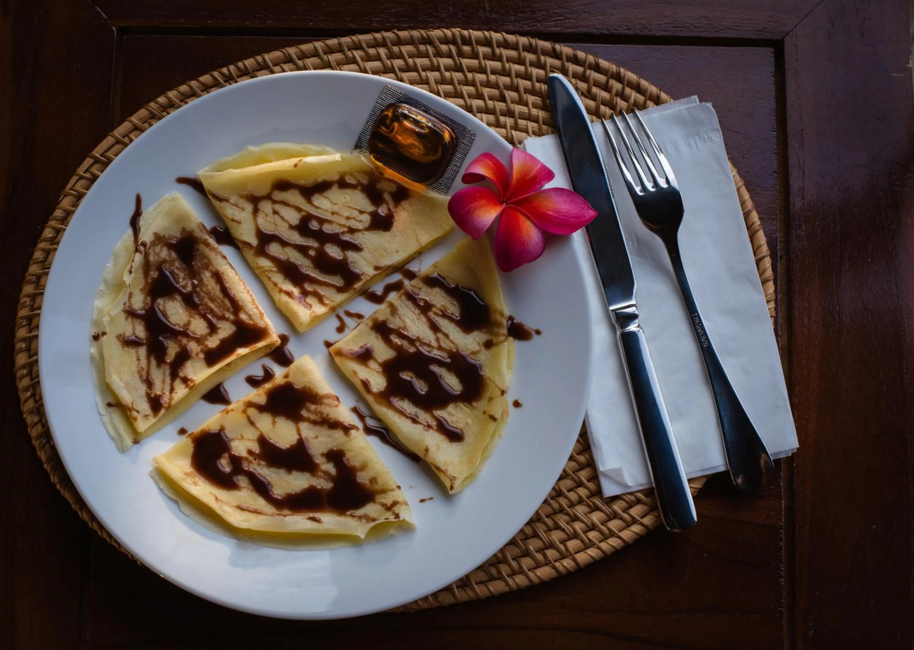 Breakfast in Hotra Hill Cottage