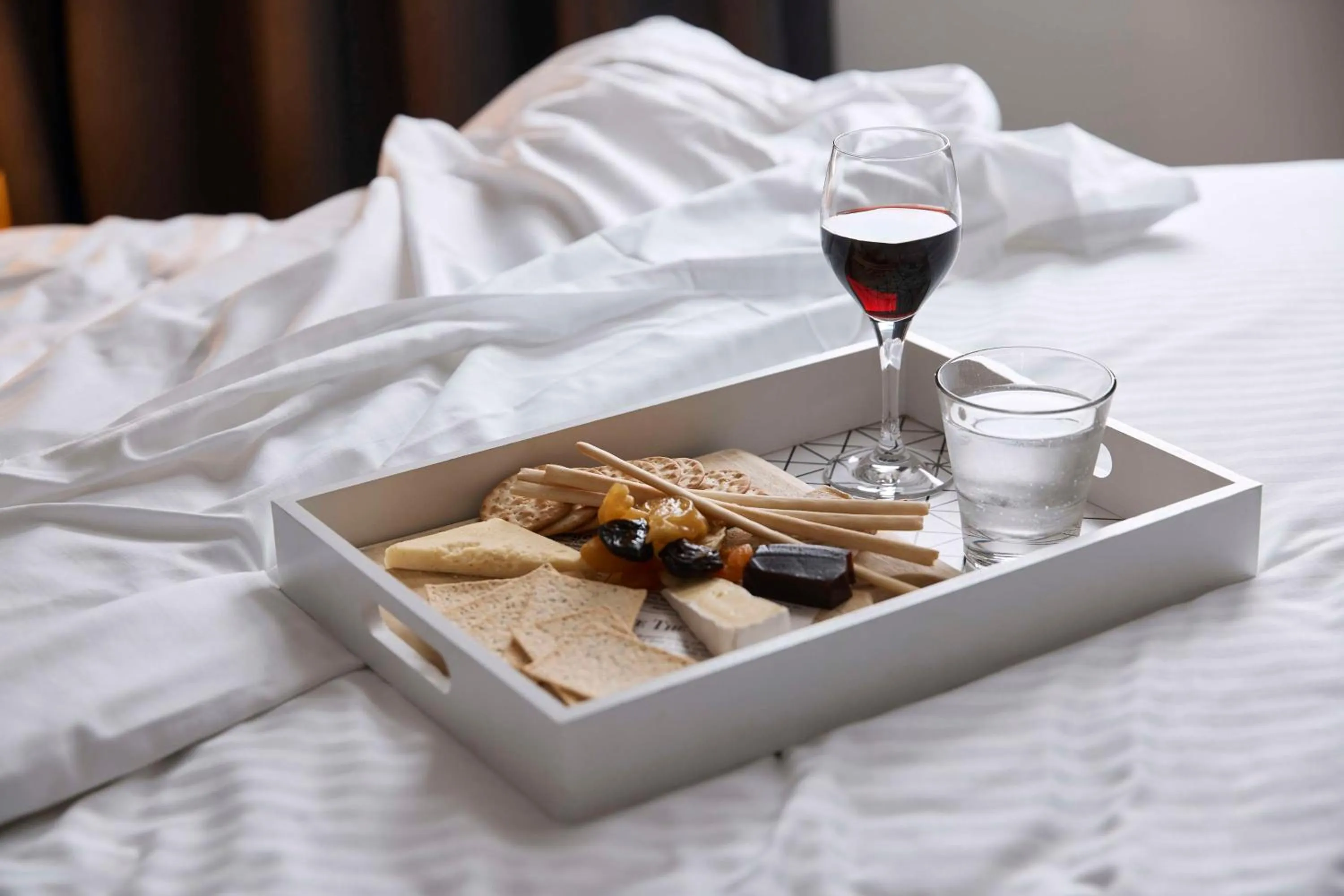 Bedroom, Bed in Atura Dandenong