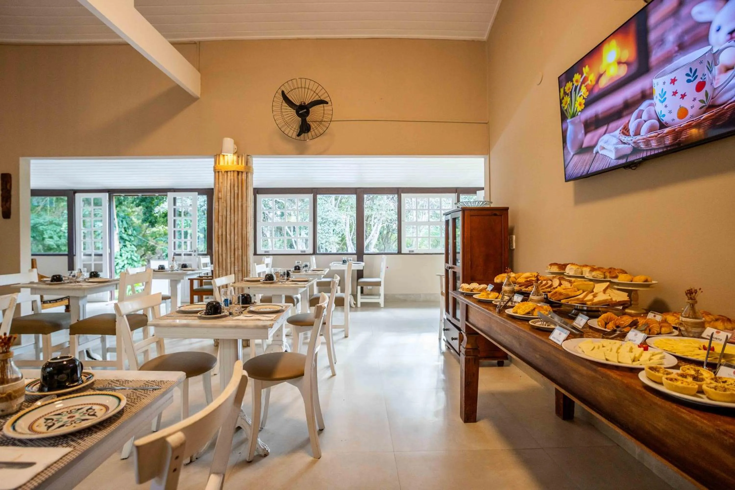 Breakfast in Pousada Vila Pitanga