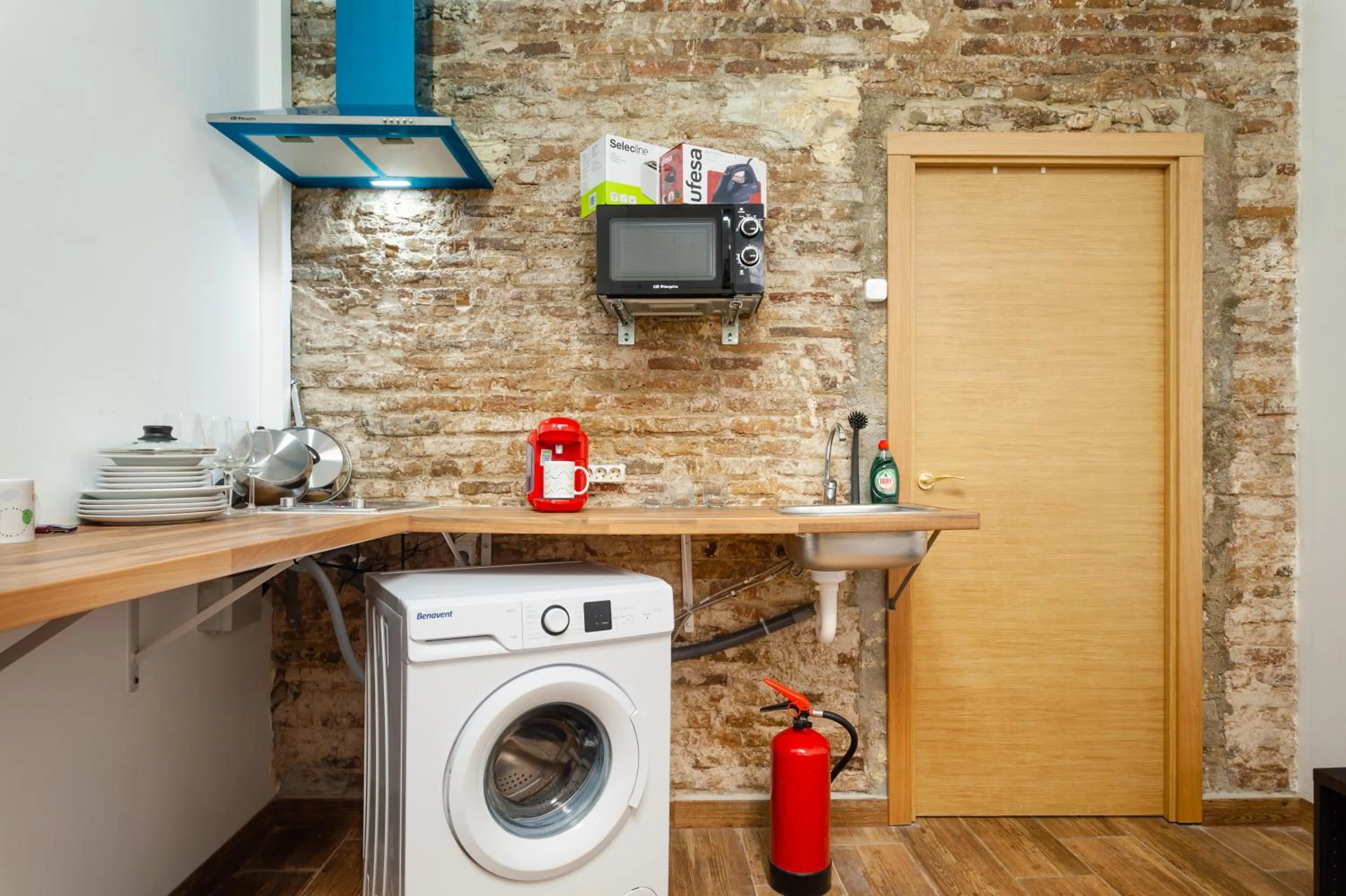 Kitchen or kitchenette in CAMP NOU & FiRA BUSINESS LOFTS