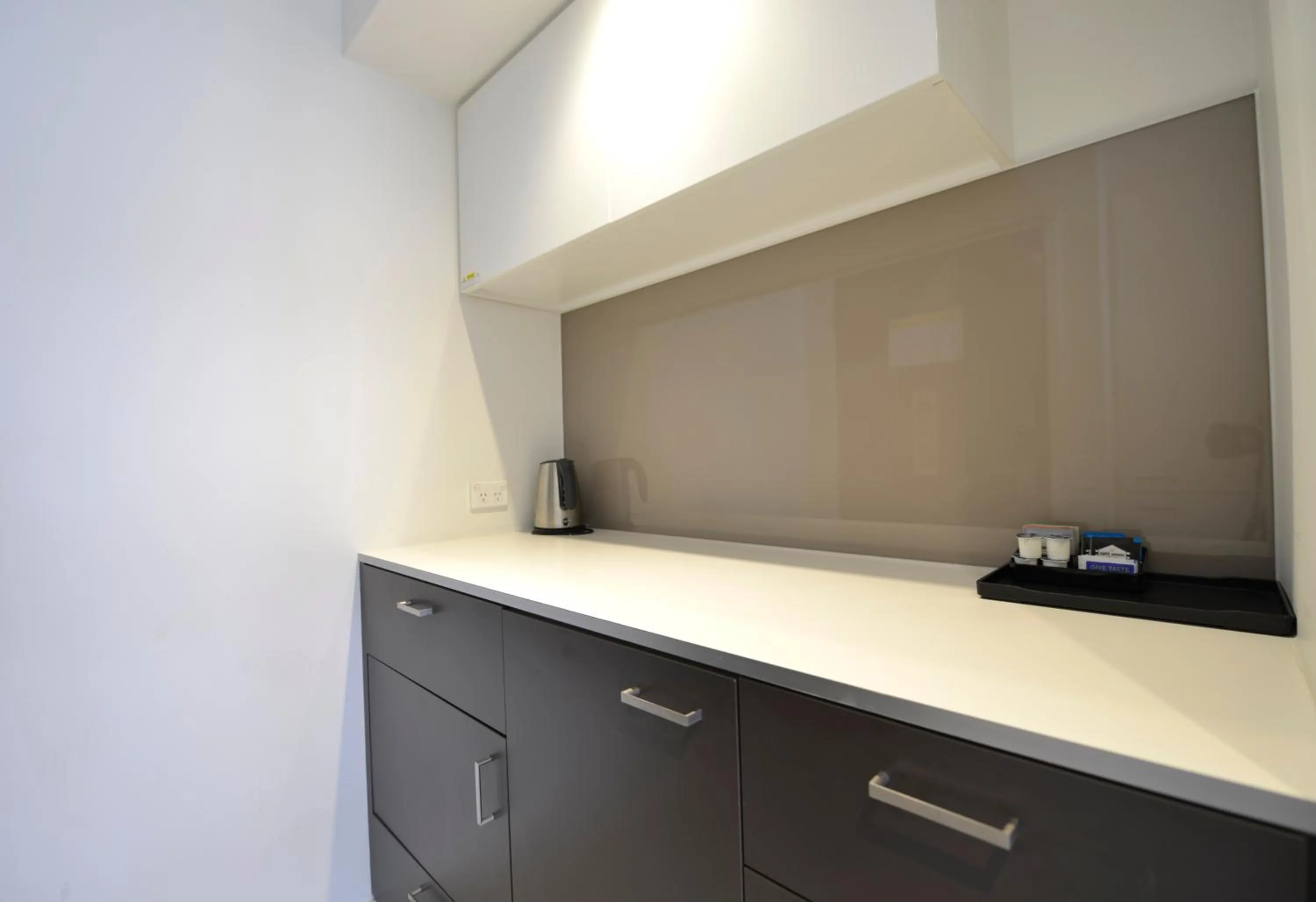 Coffee/tea facilities in Seasons Heritage Melbourne