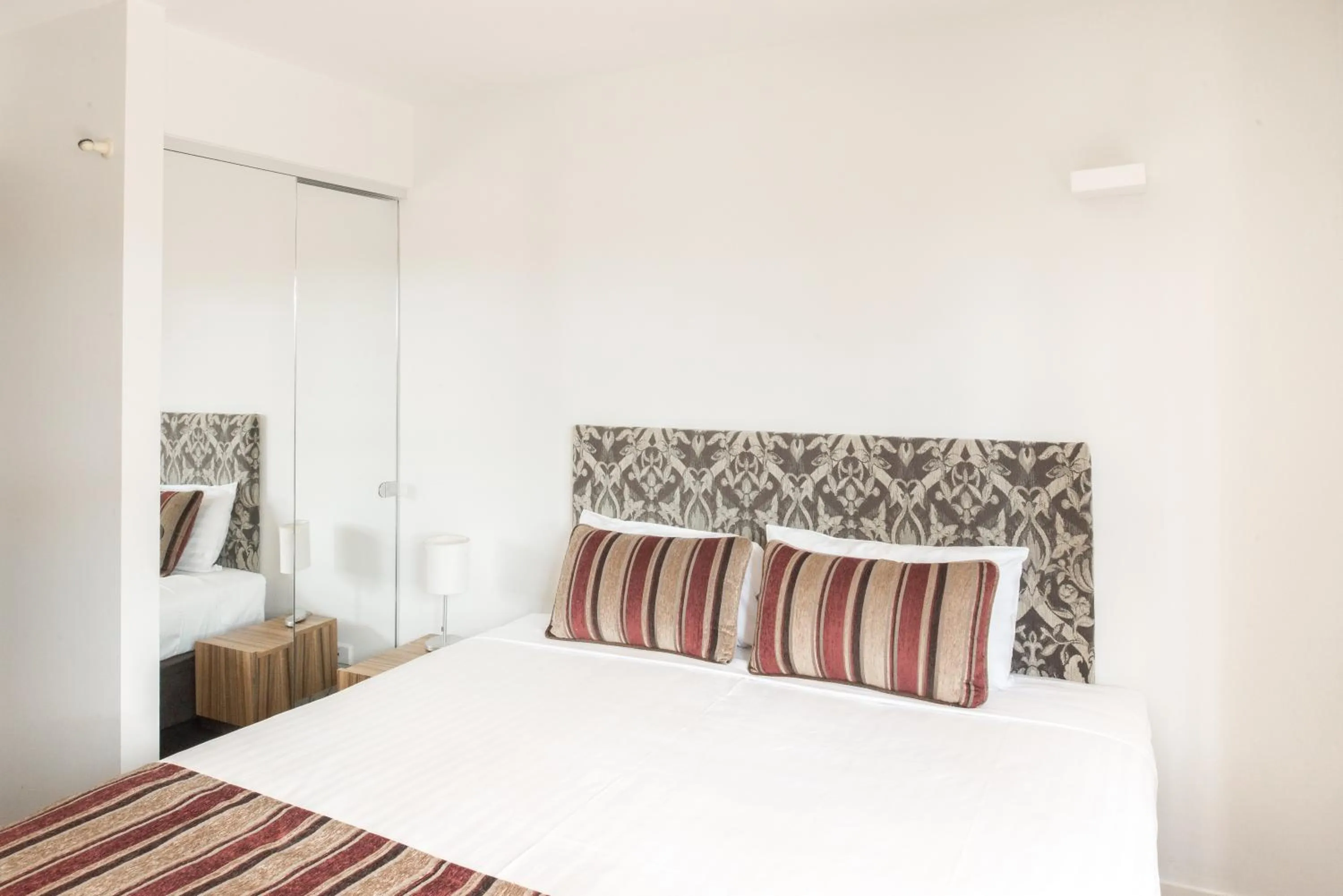 Bedroom in Seasons Heritage Melbourne