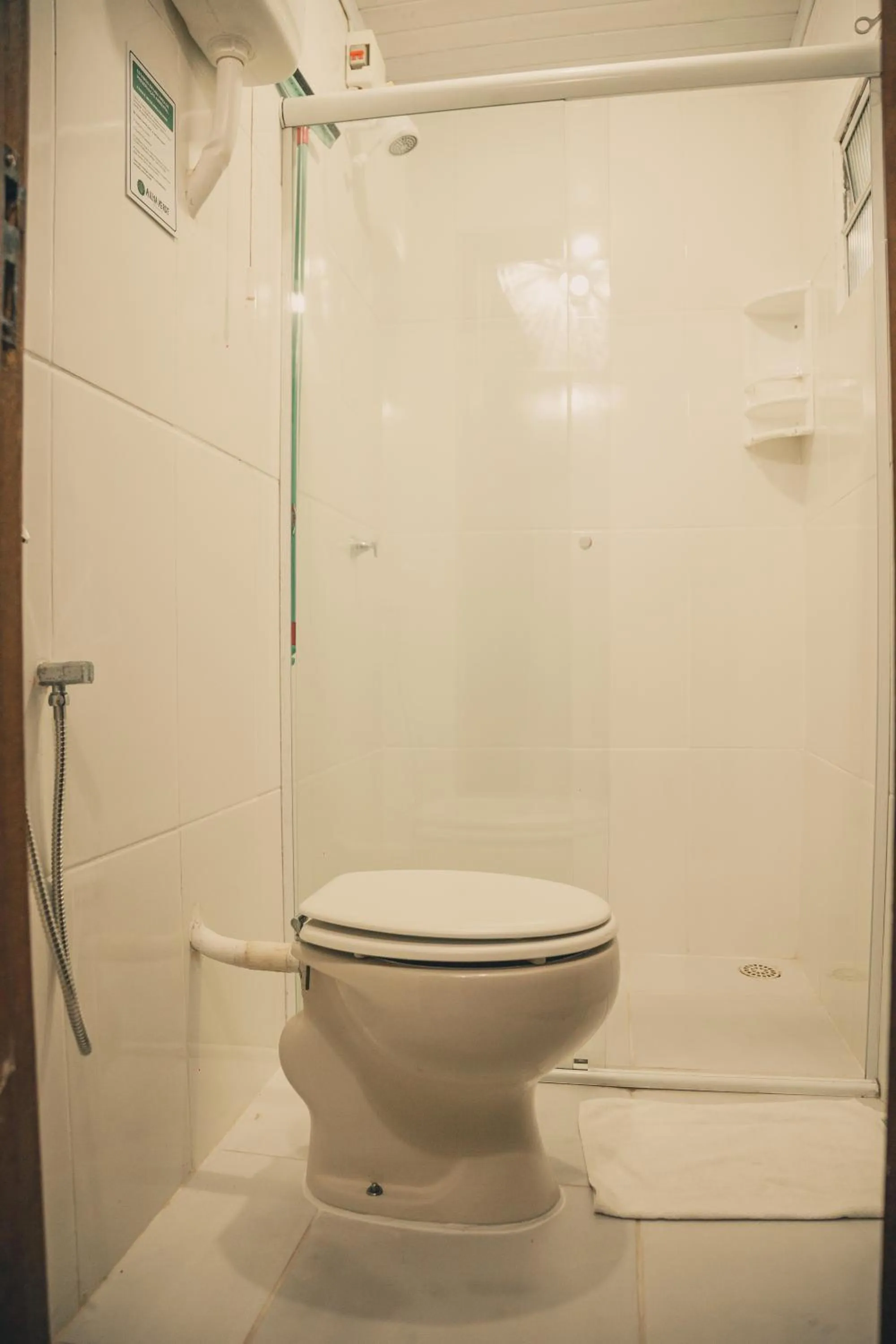 Toilet in A Ilha Verde Hotel Pousada na Praia