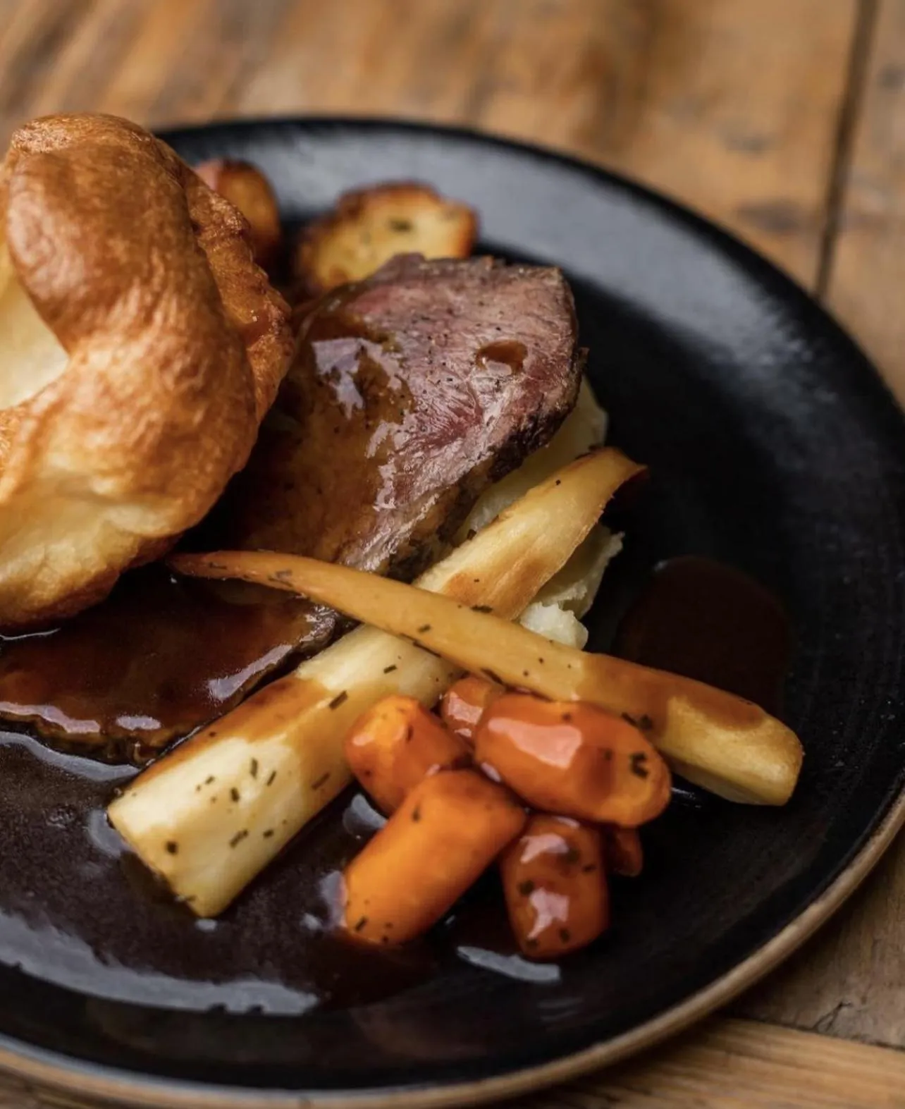 Food and drinks in The Olde Ship Inn