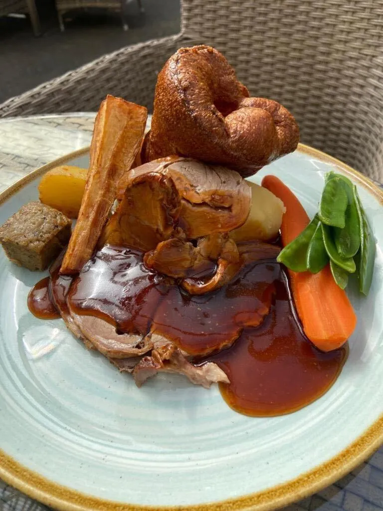 Food and drinks in The Olde Ship Inn