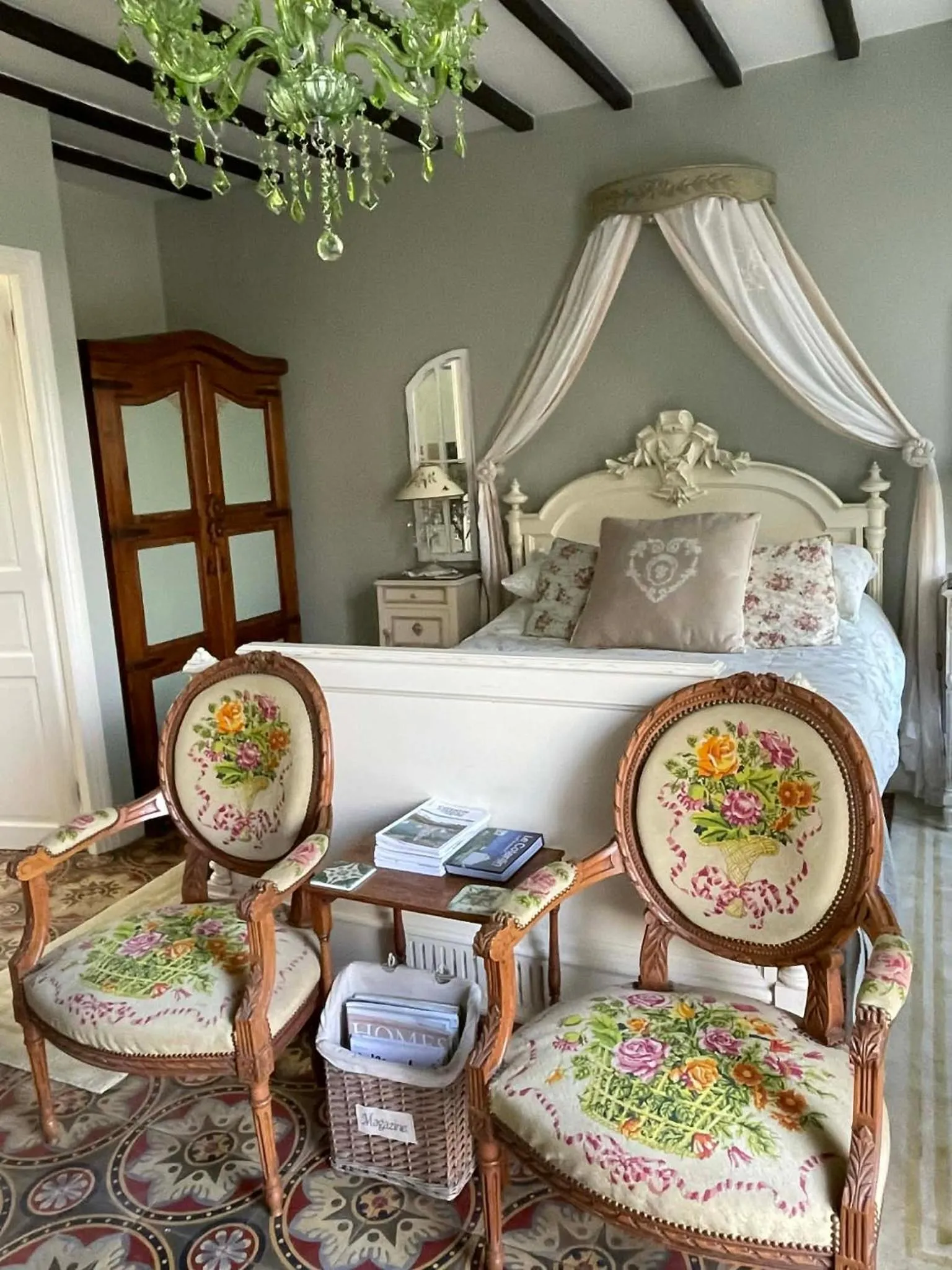 Bed in The Old Farm of Amfreville Chambre d' Hotes & Table d' Hotes