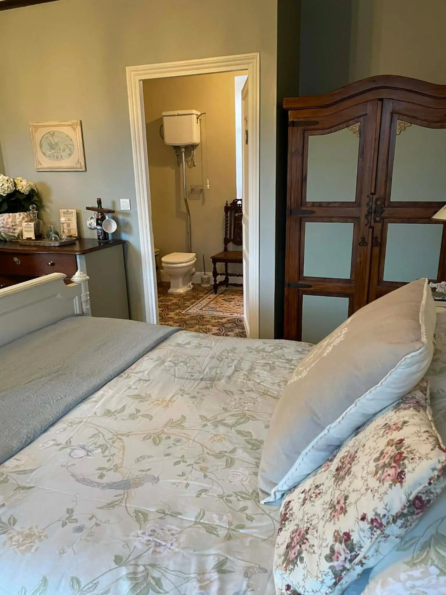 Bed in The Old Farm of Amfreville Chambre d' Hotes & Table d' Hotes