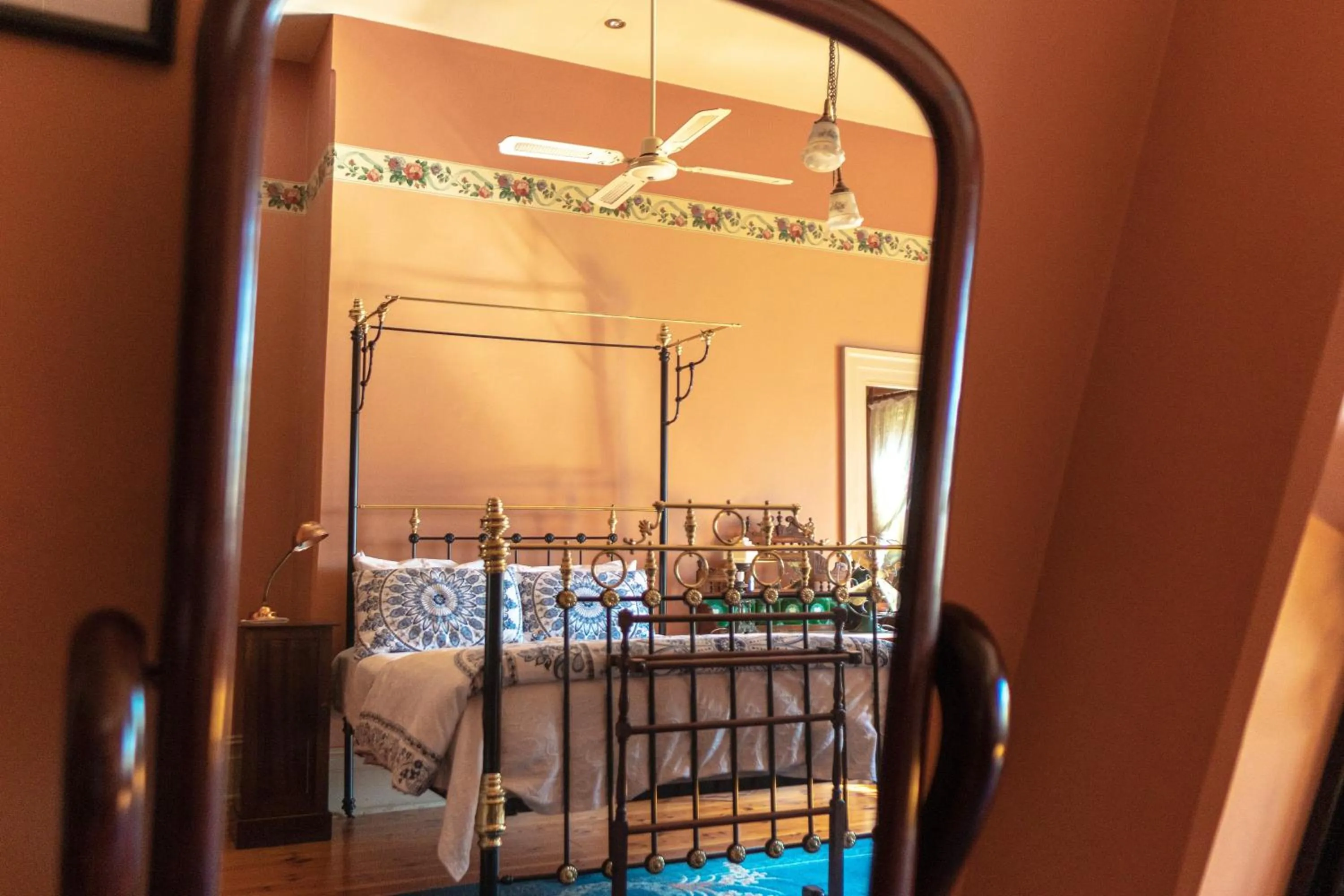 Bedroom in Buxton Manor