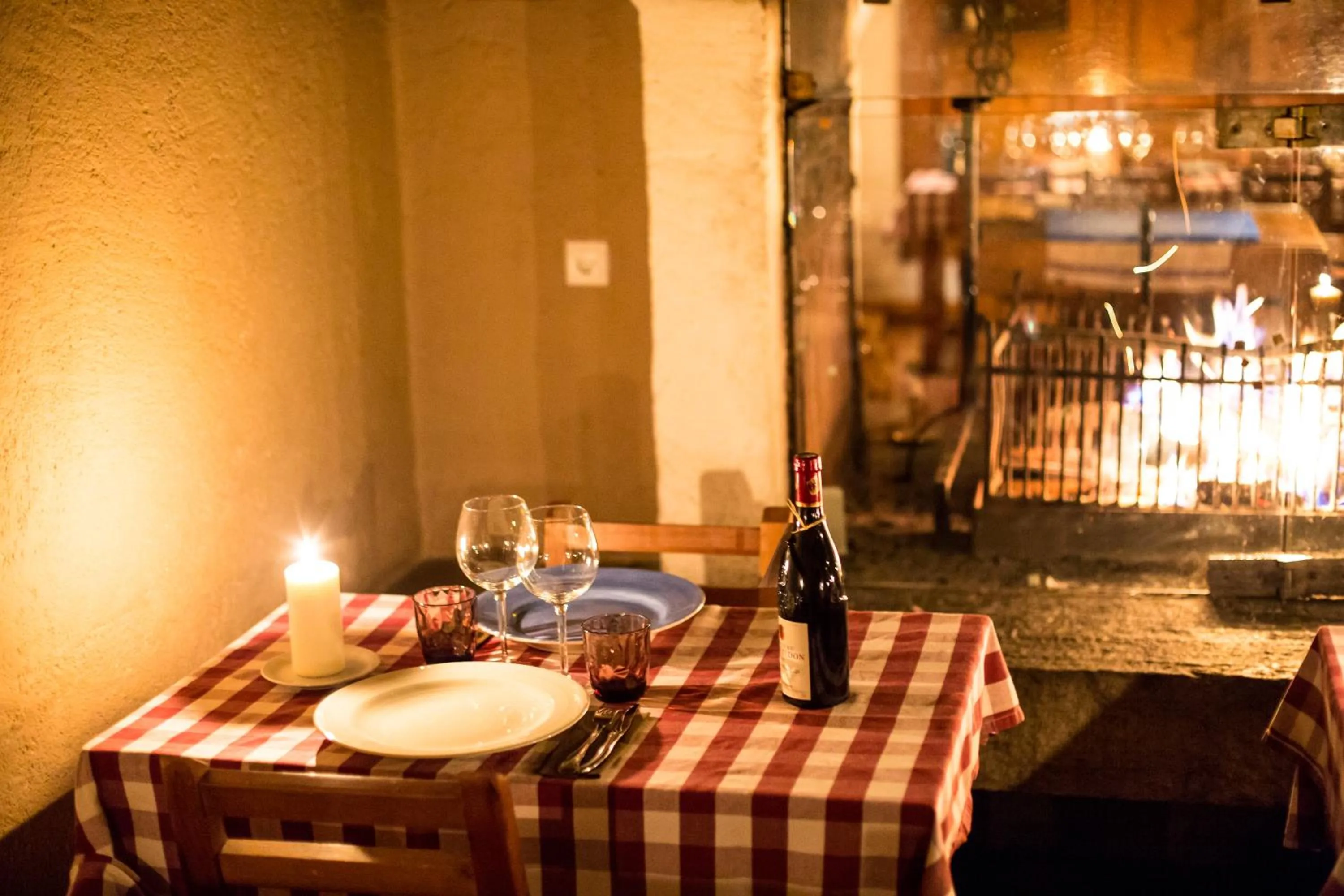 Restaurant/places to eat in Langley Hotel La Vieille Ferme