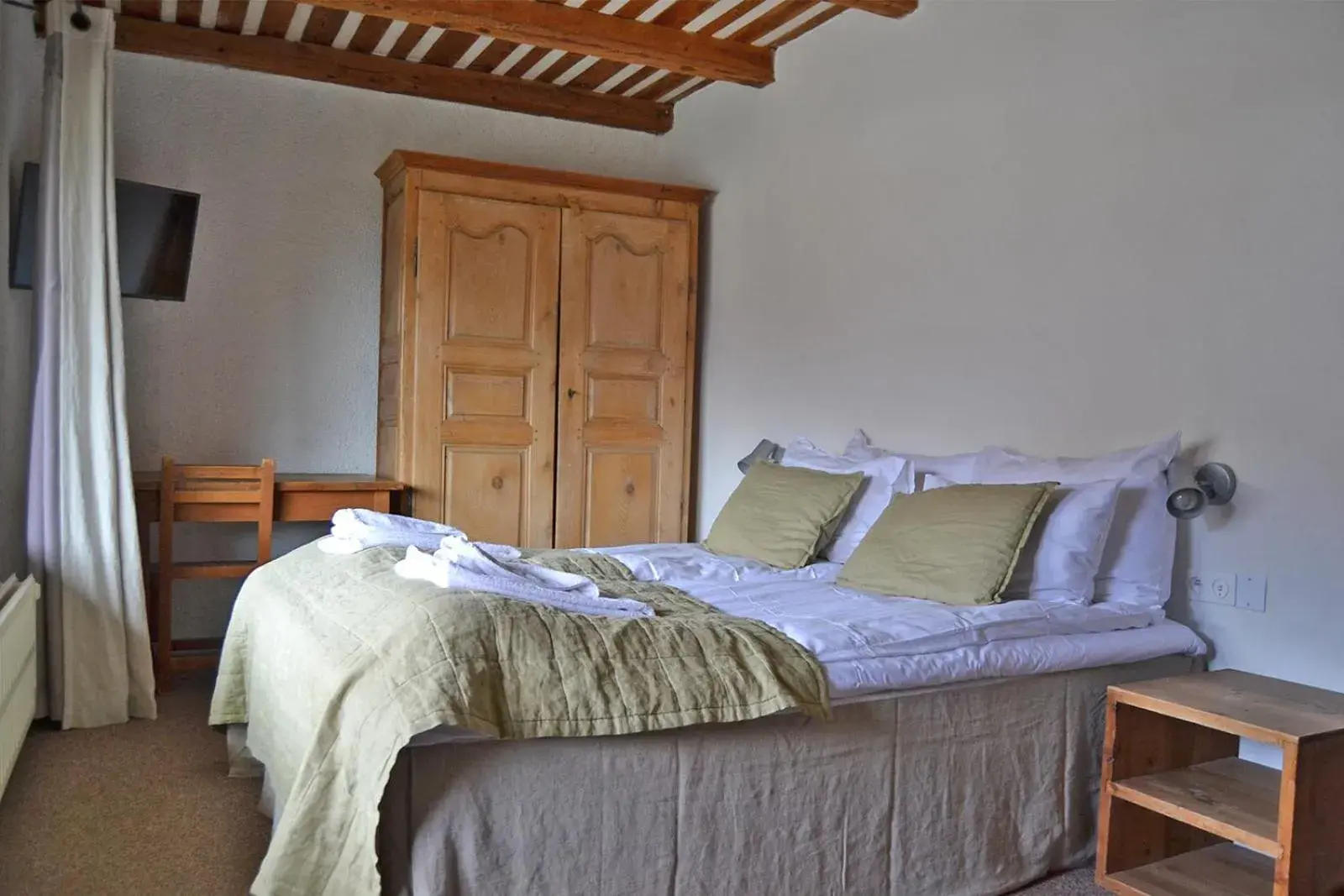 Langley Hotel La Vieille Ferme Langley Hotel La Vieille Ferme