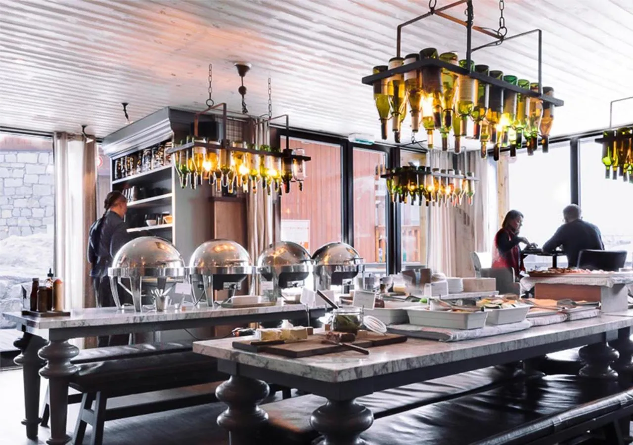 Breakfast in Langley Hôtel Tango