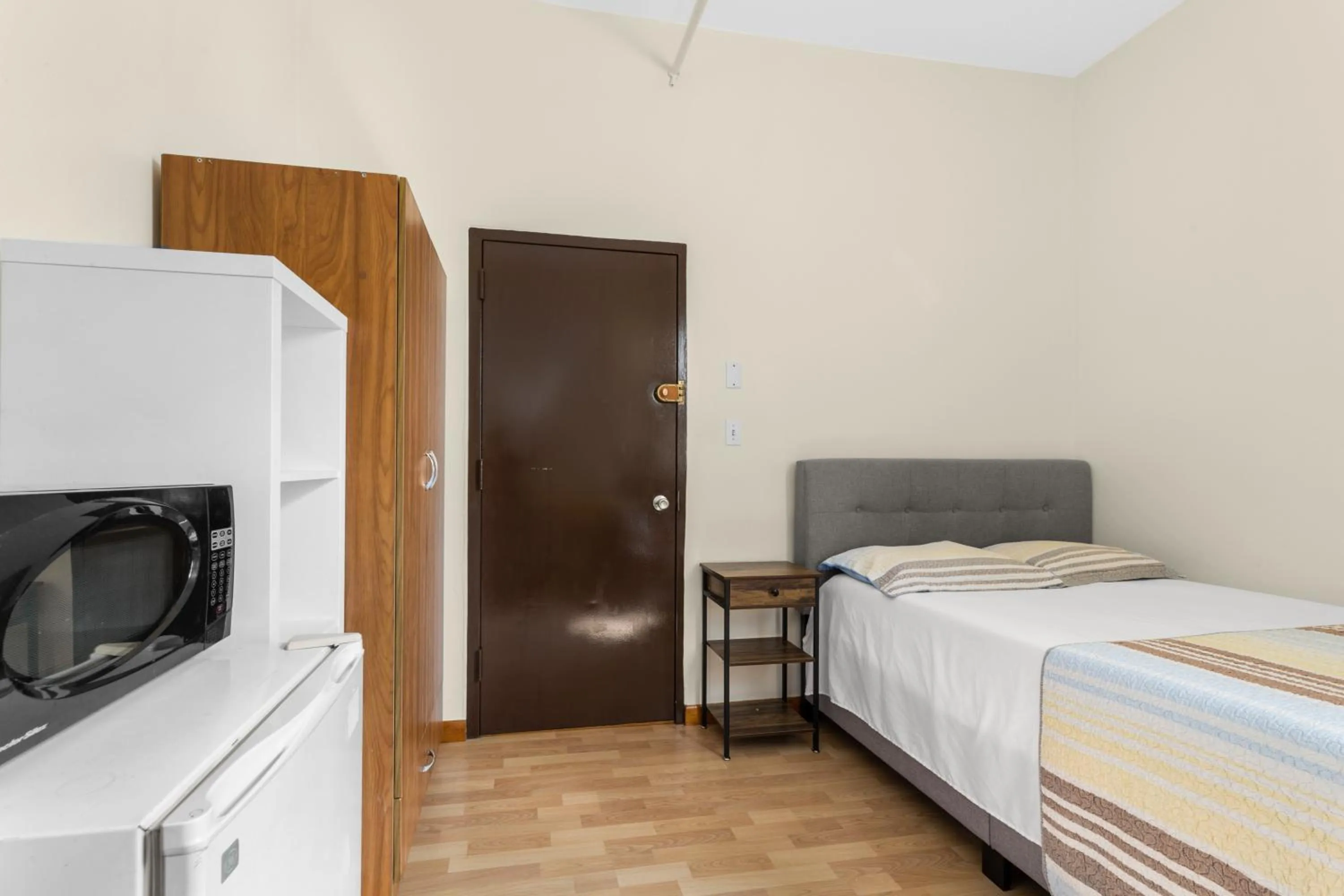 Bedroom, Bed in West 30th Street Guest House