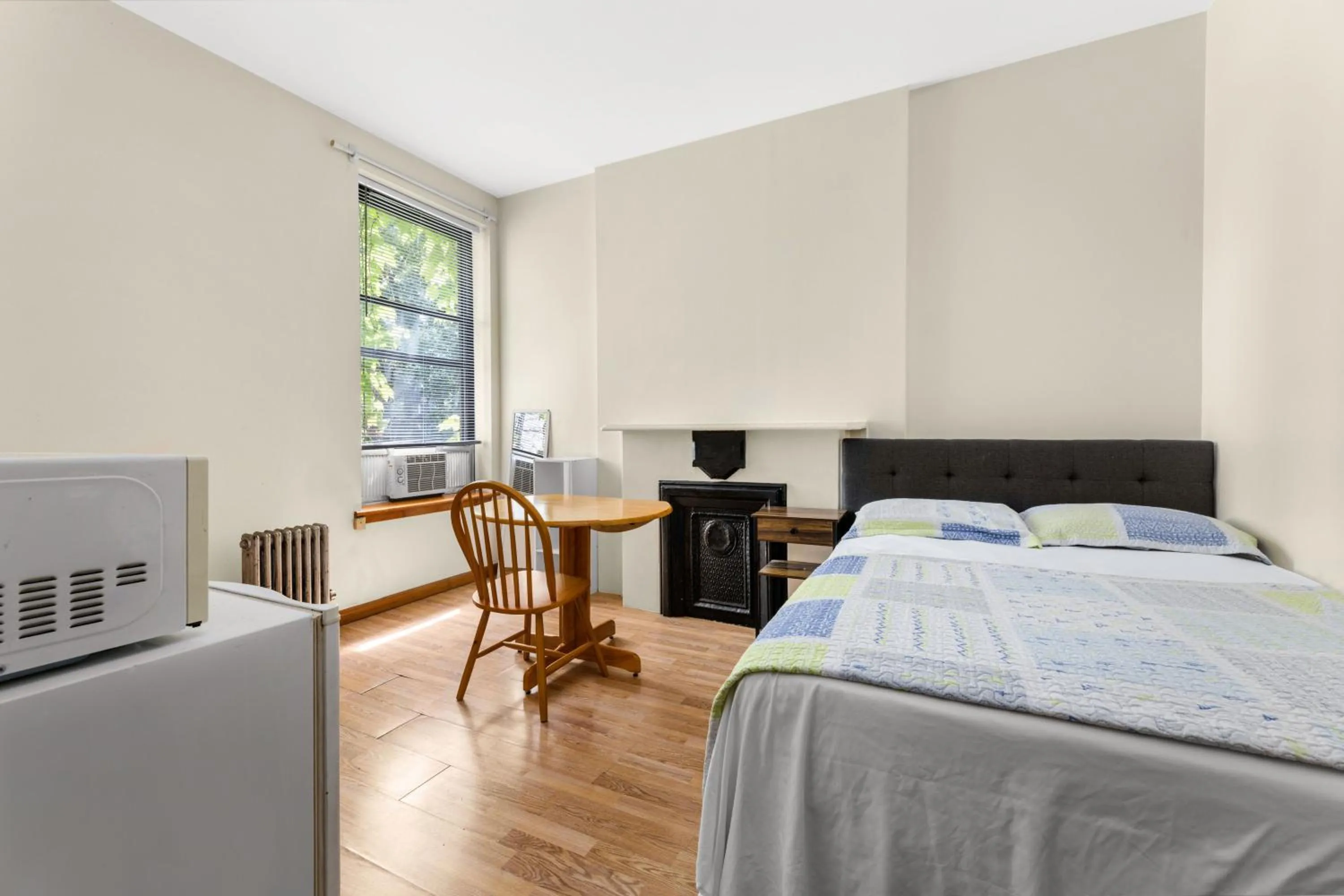 Bed in West 30th Street Guest House