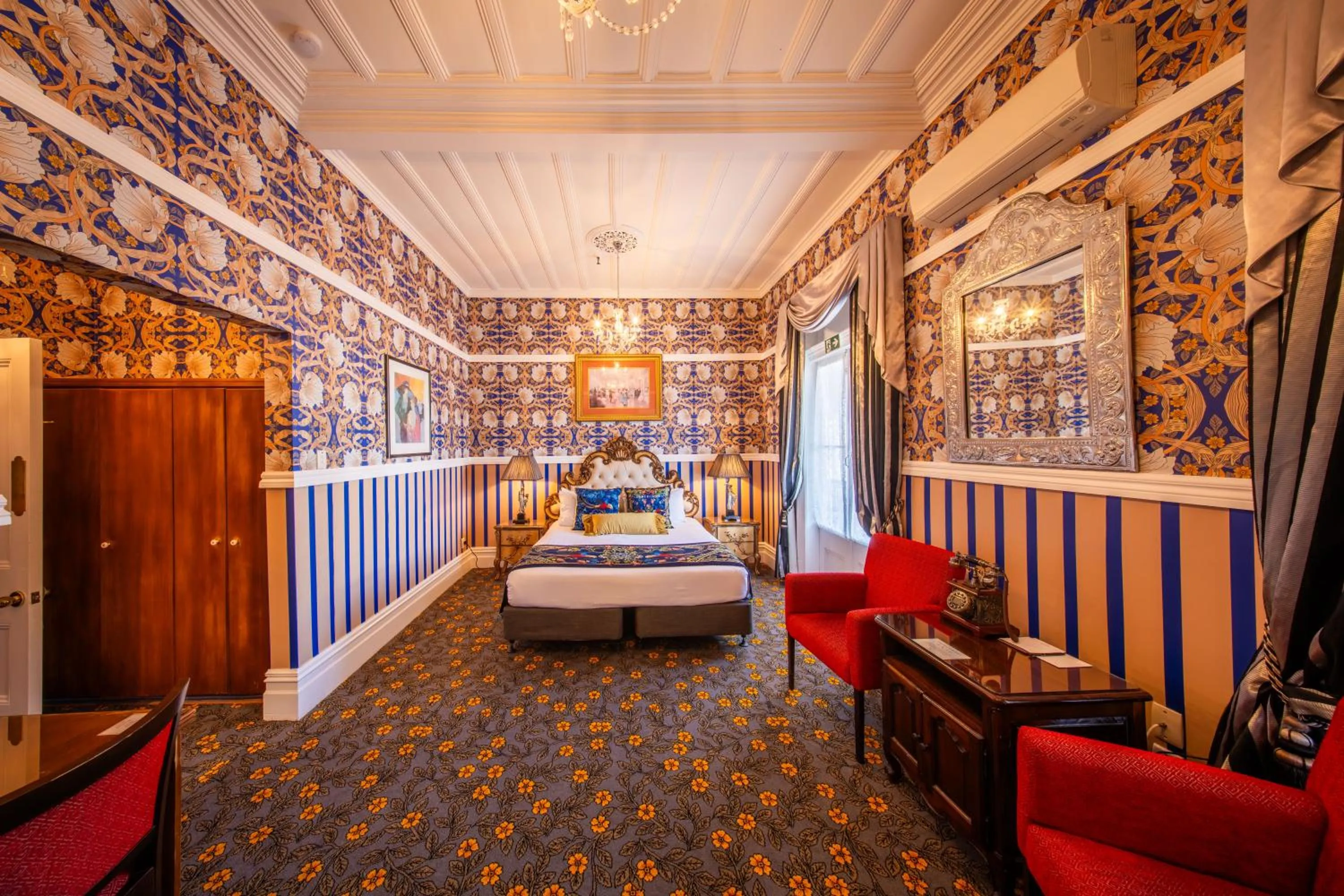 Bed in Prince's Gate Hotel