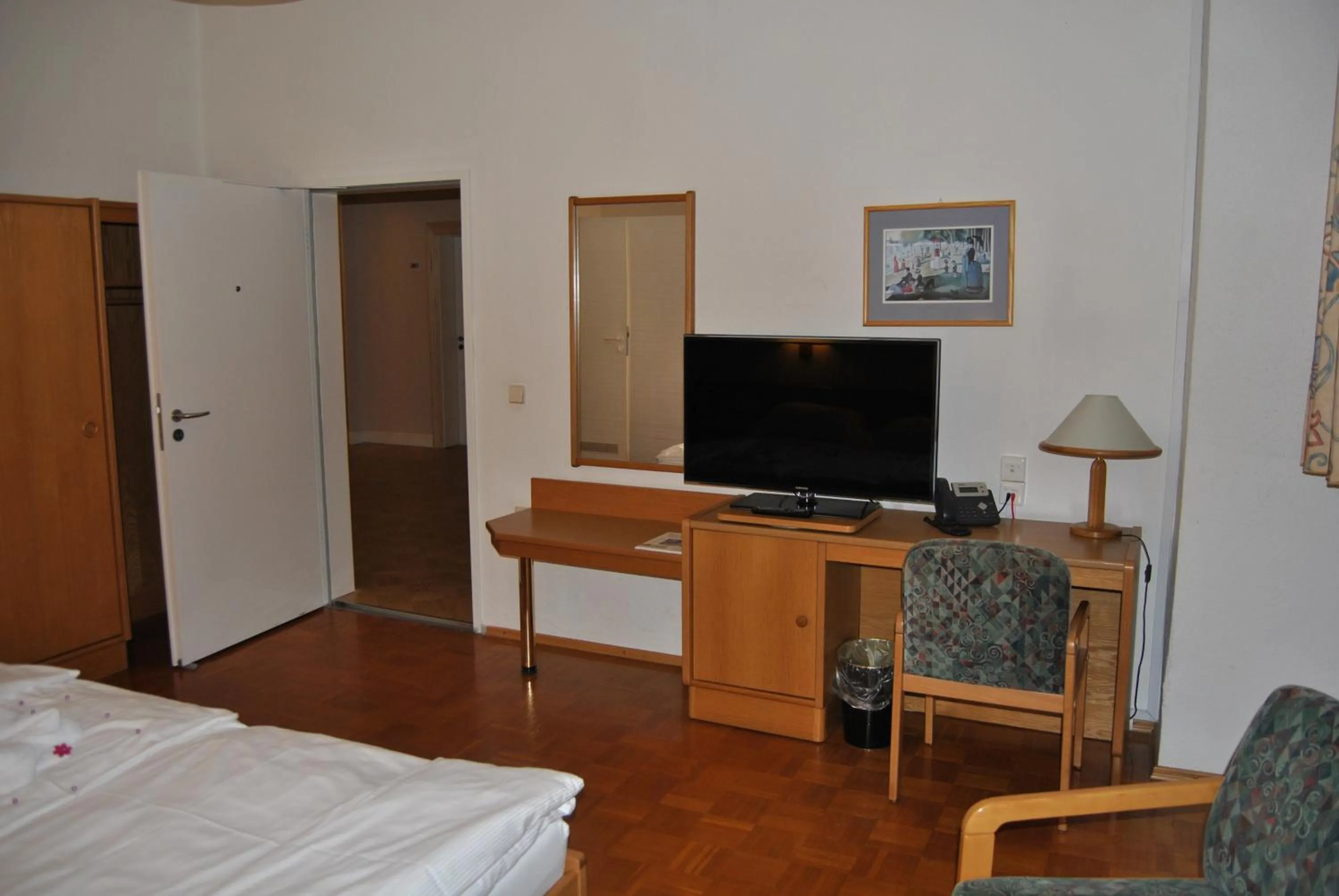 Decorative detail, Bed in Lodner Hotel Drei Mohren