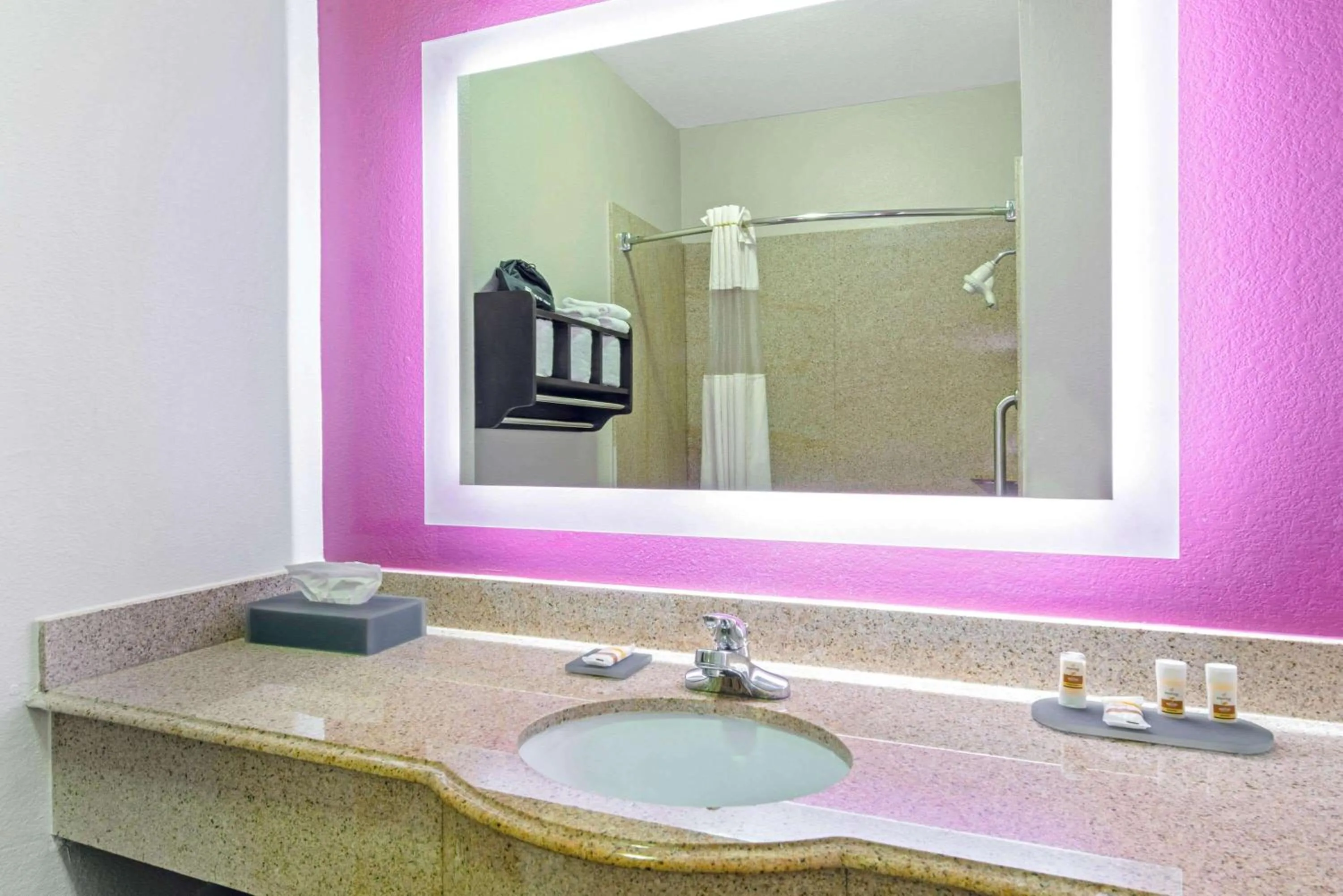 Bathroom in La Quinta by Wyndham Winnie