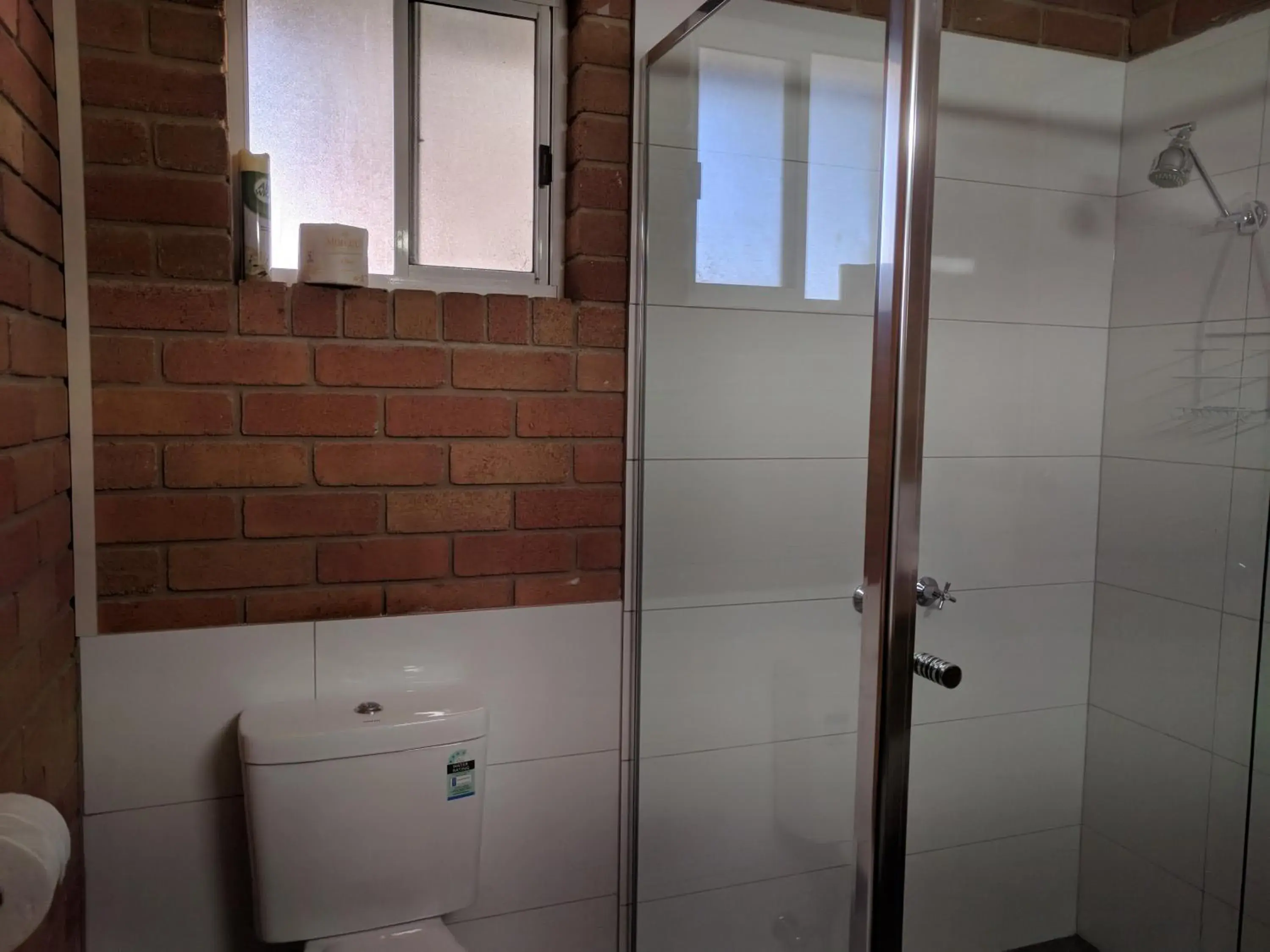 Superior Double or Twin Room in Travellers Inn Kaniva Superior Double or Twin Room in Travellers Inn Kaniva