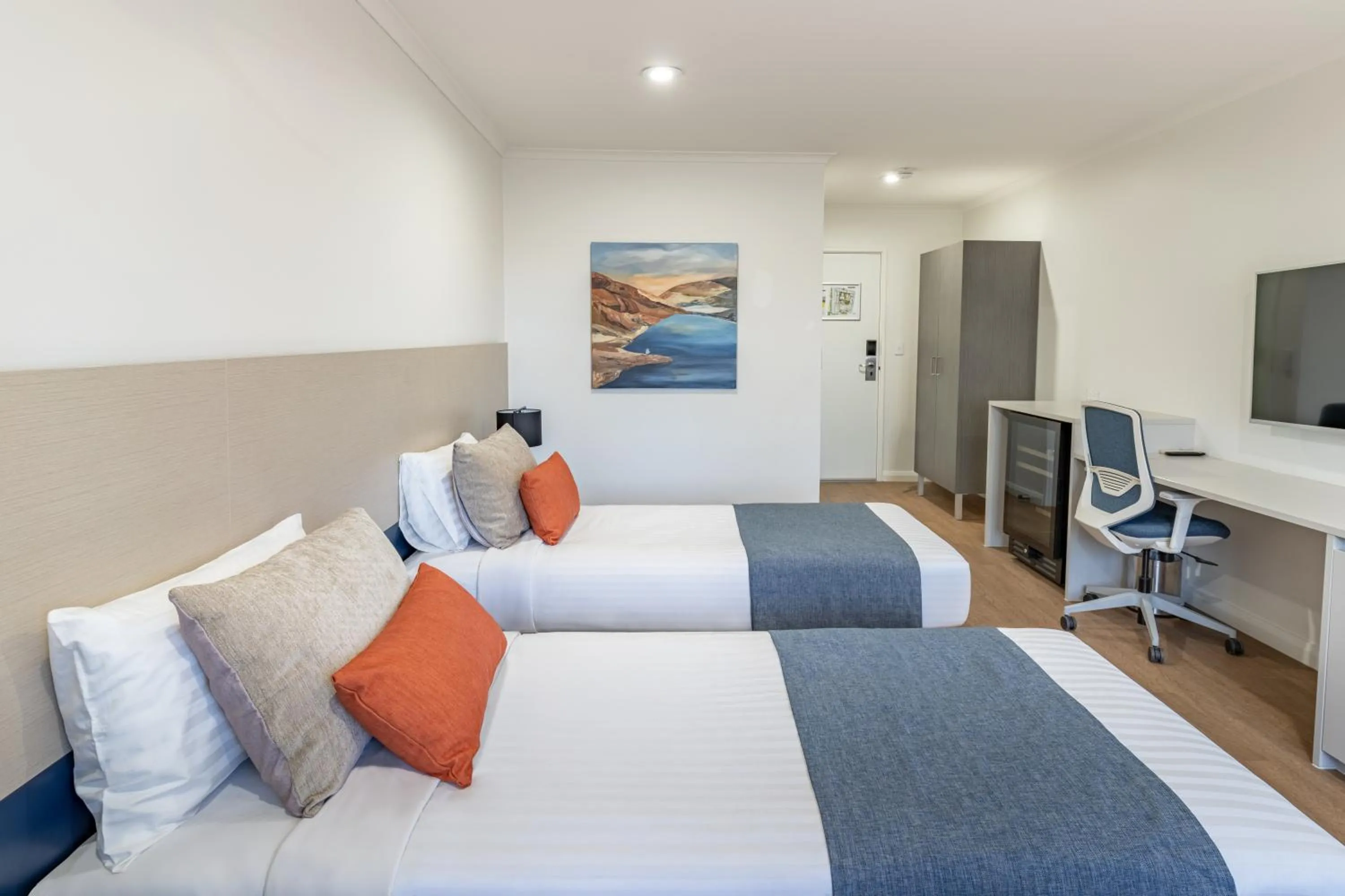 Bed in Best Western Cambridge Hotel Kununurra