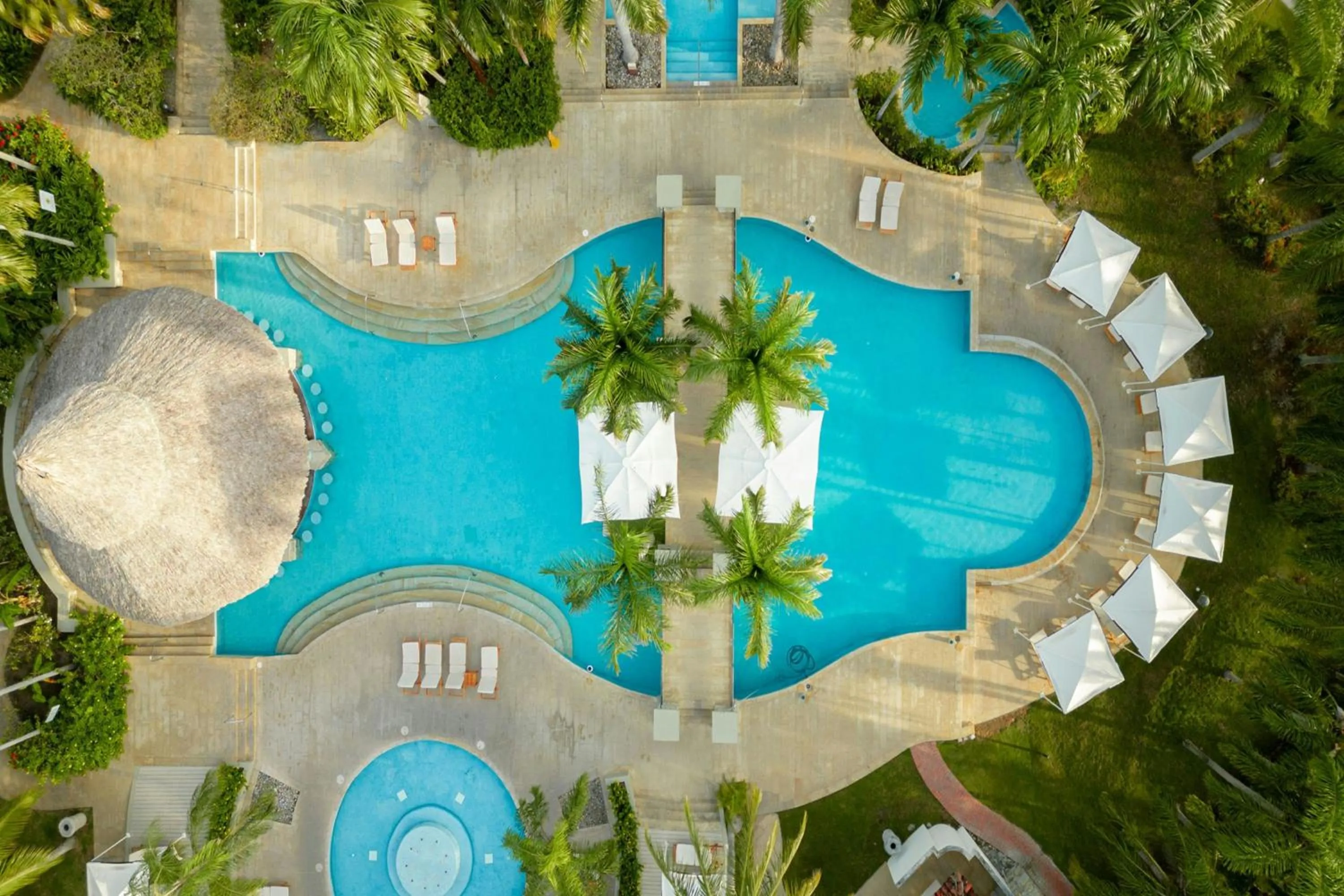 Swimming pool in The Buenaventura Golf & Beach Resort, Autograph Collection