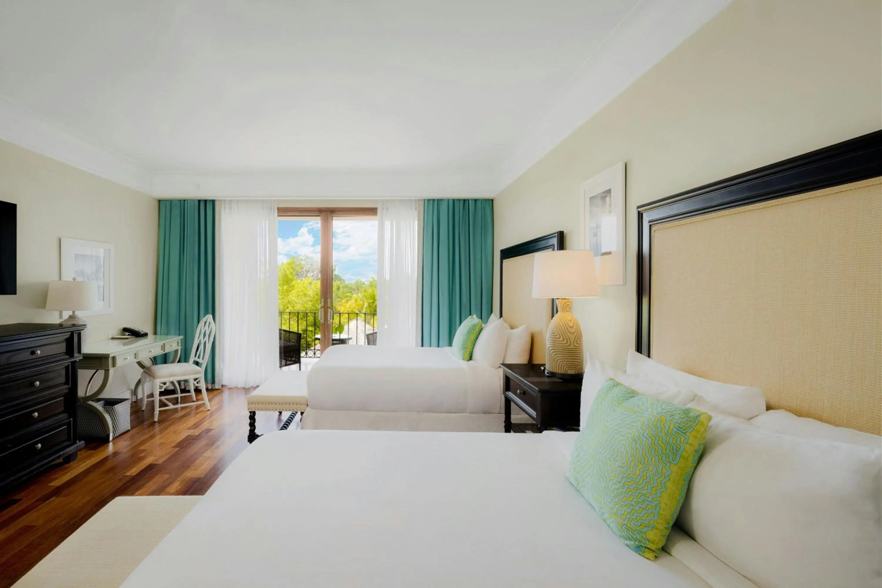 Swimming pool, Bed in The Buenaventura Golf & Beach Resort, Autograph Collection