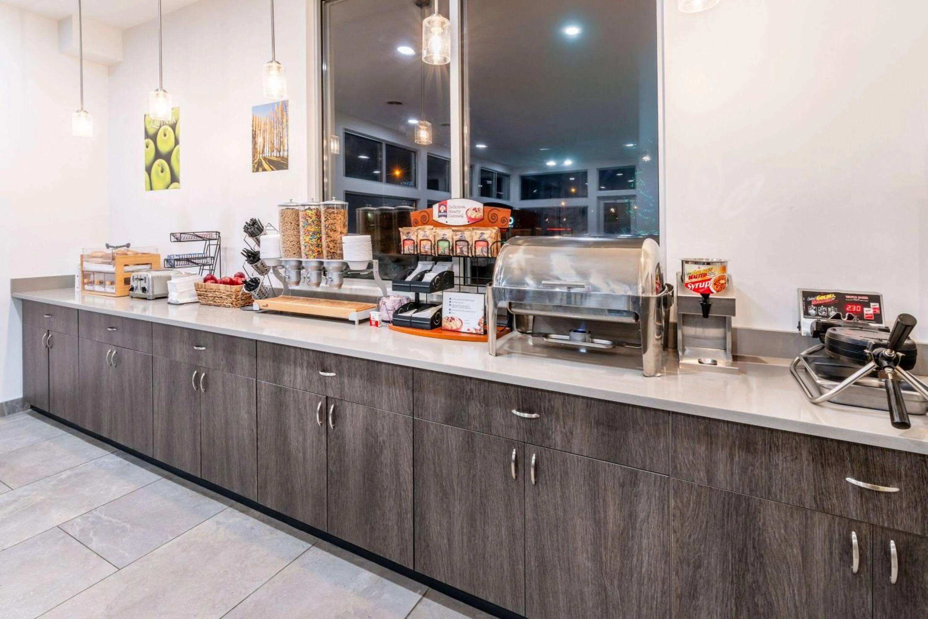 Breakfast in La Quinta Inn by Wyndham Steamboat Springs