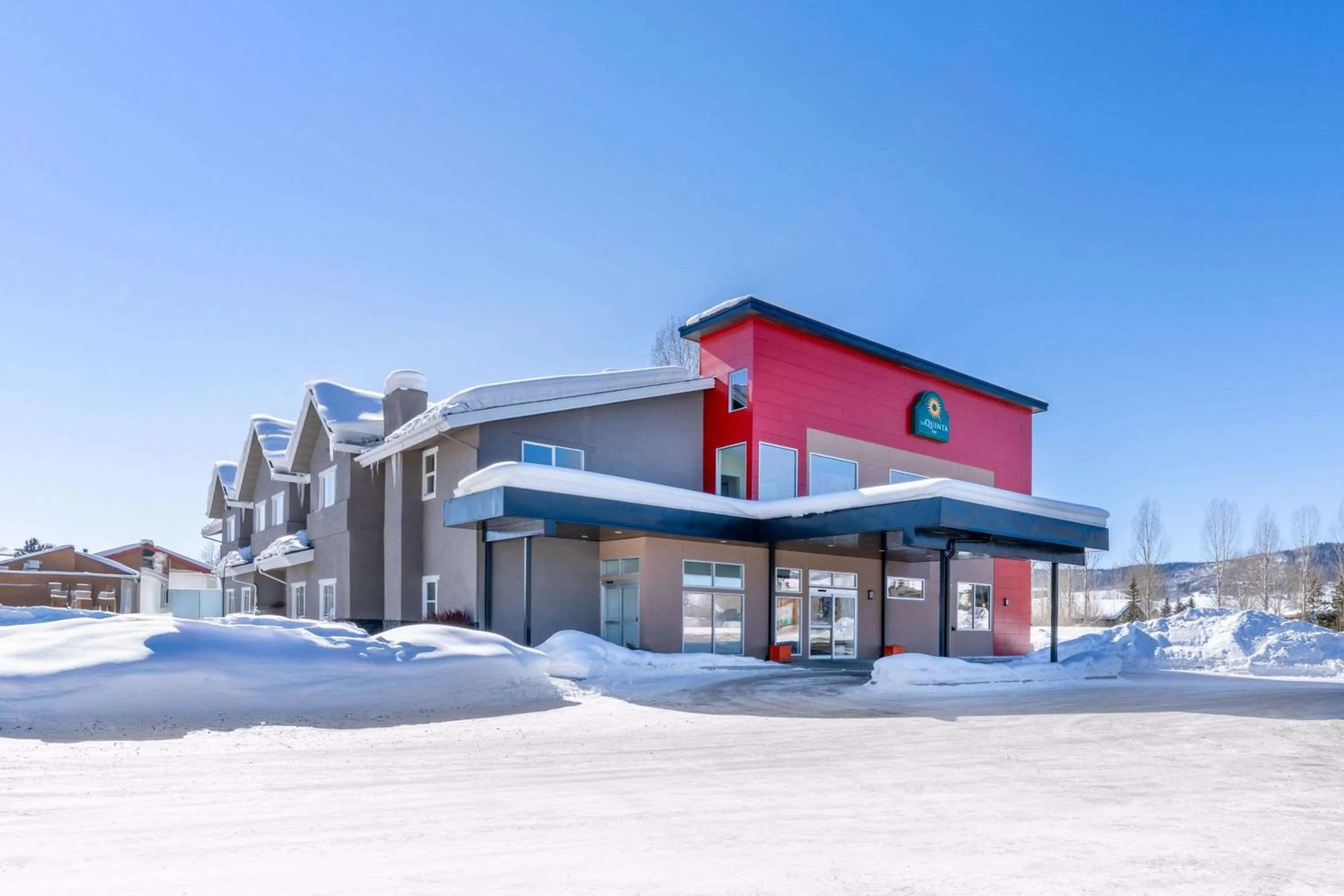 Property building in La Quinta Inn by Wyndham Steamboat Springs