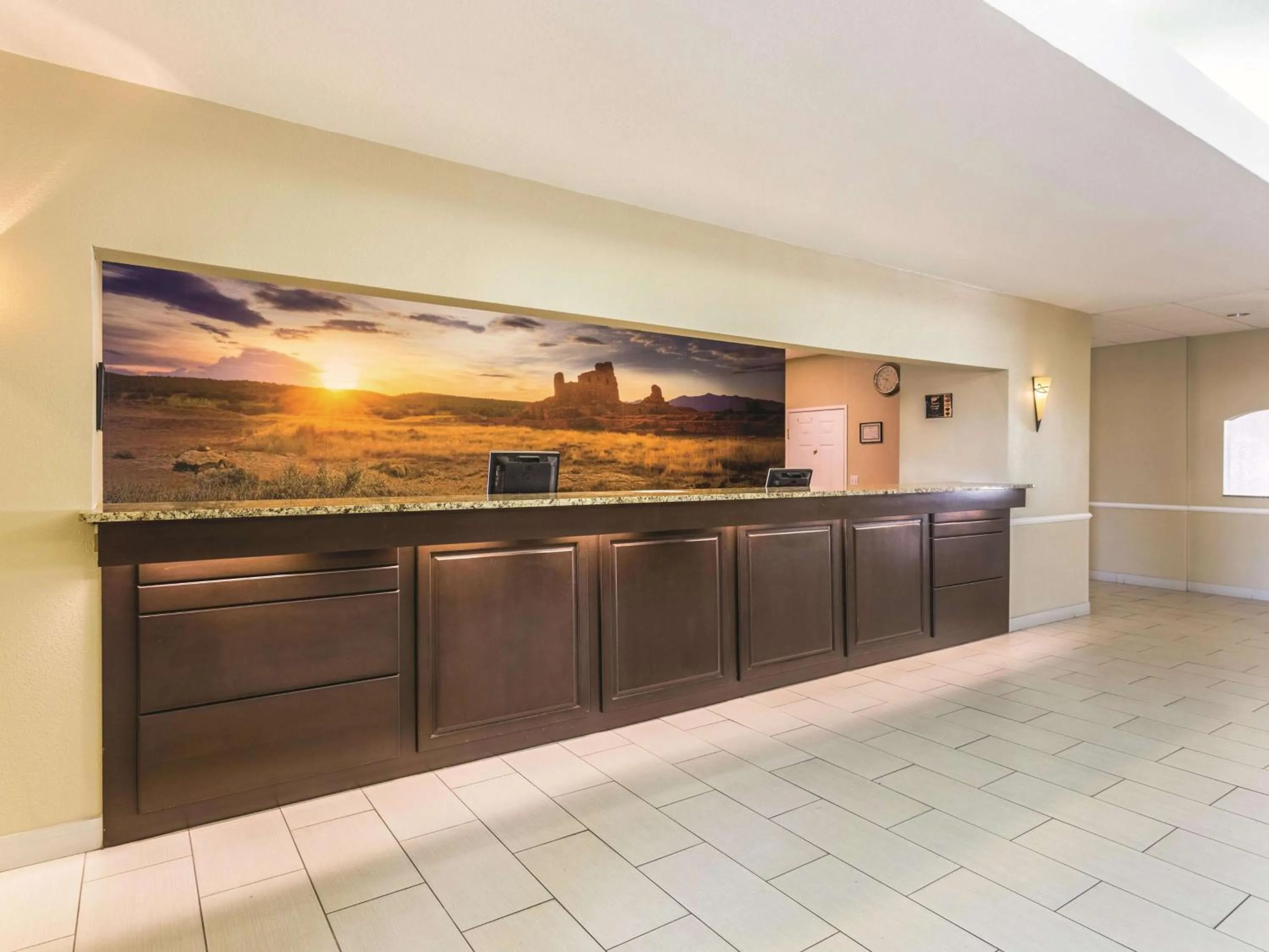 Lobby or reception in La Quinta by Wyndham Deming