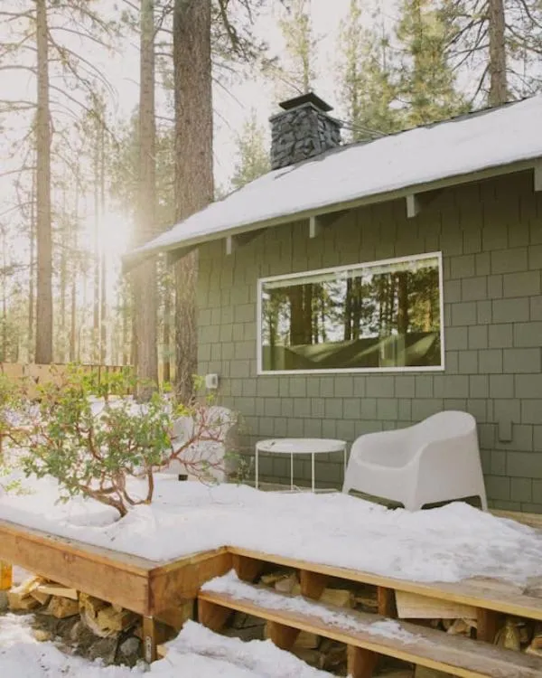 Property building in Colorado Lodge
