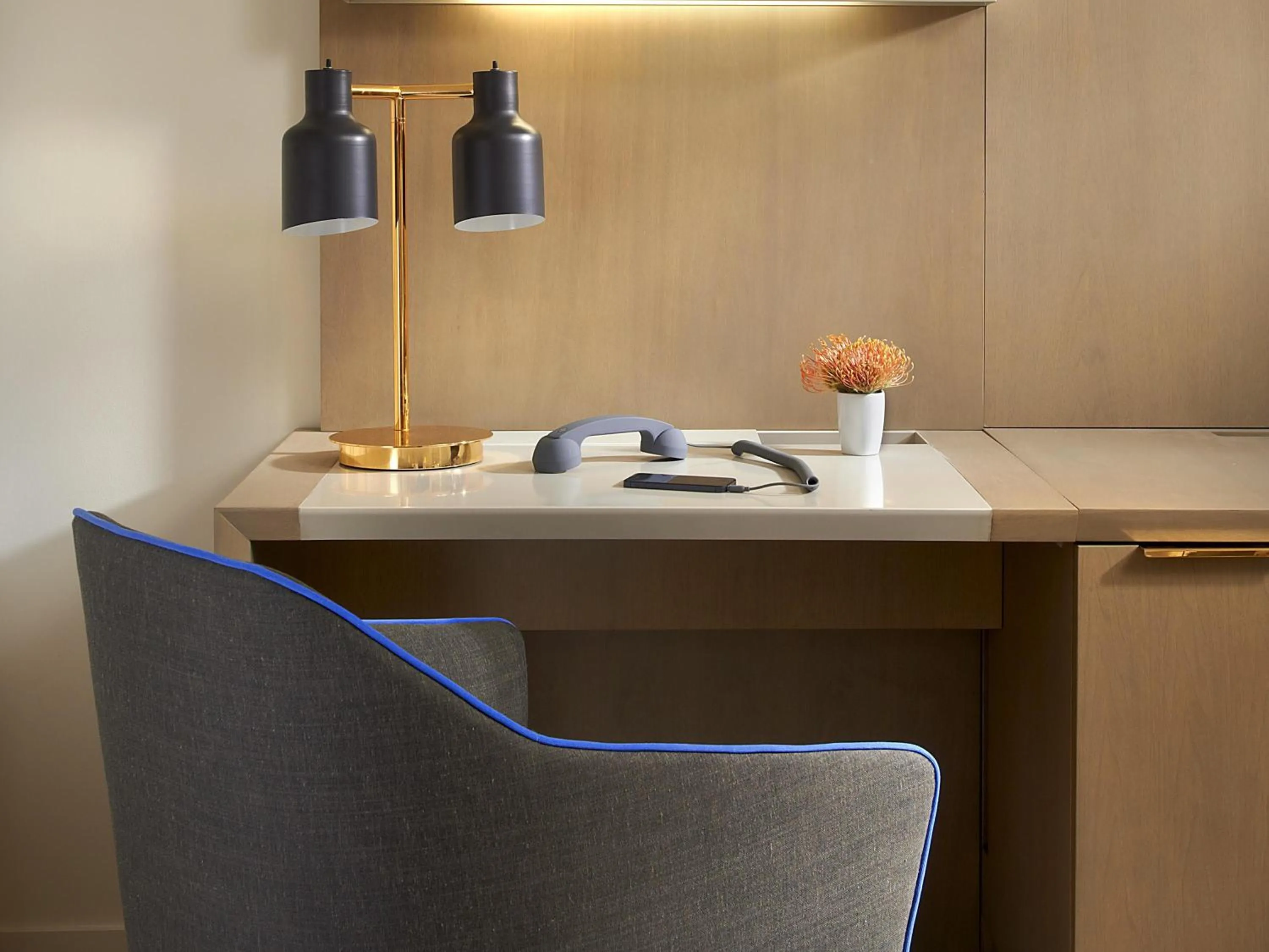 Photo of the whole room in 21c Museum Hotel Cincinnati