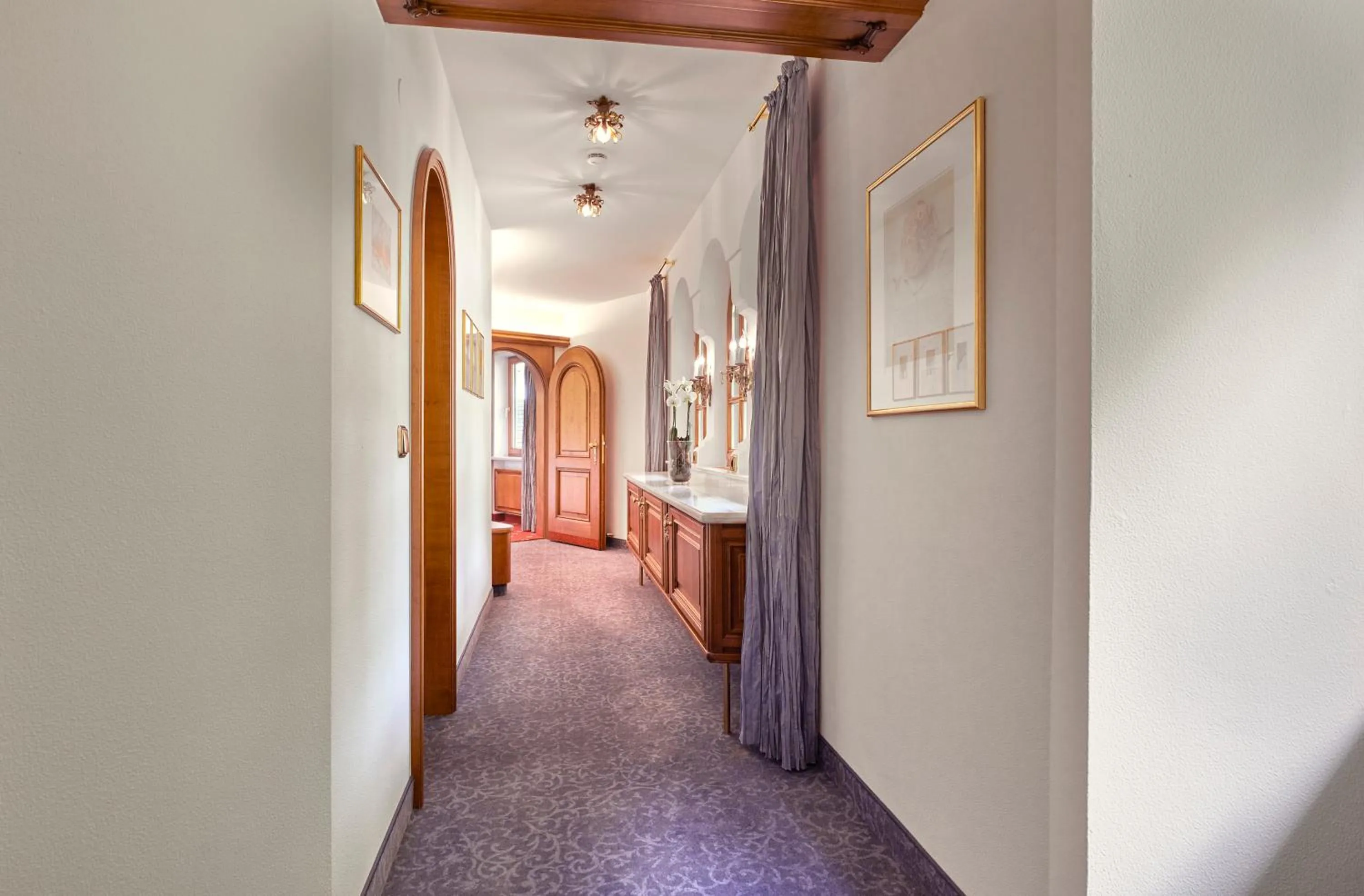 Photo of the whole room in Hotel Traube Tonbach