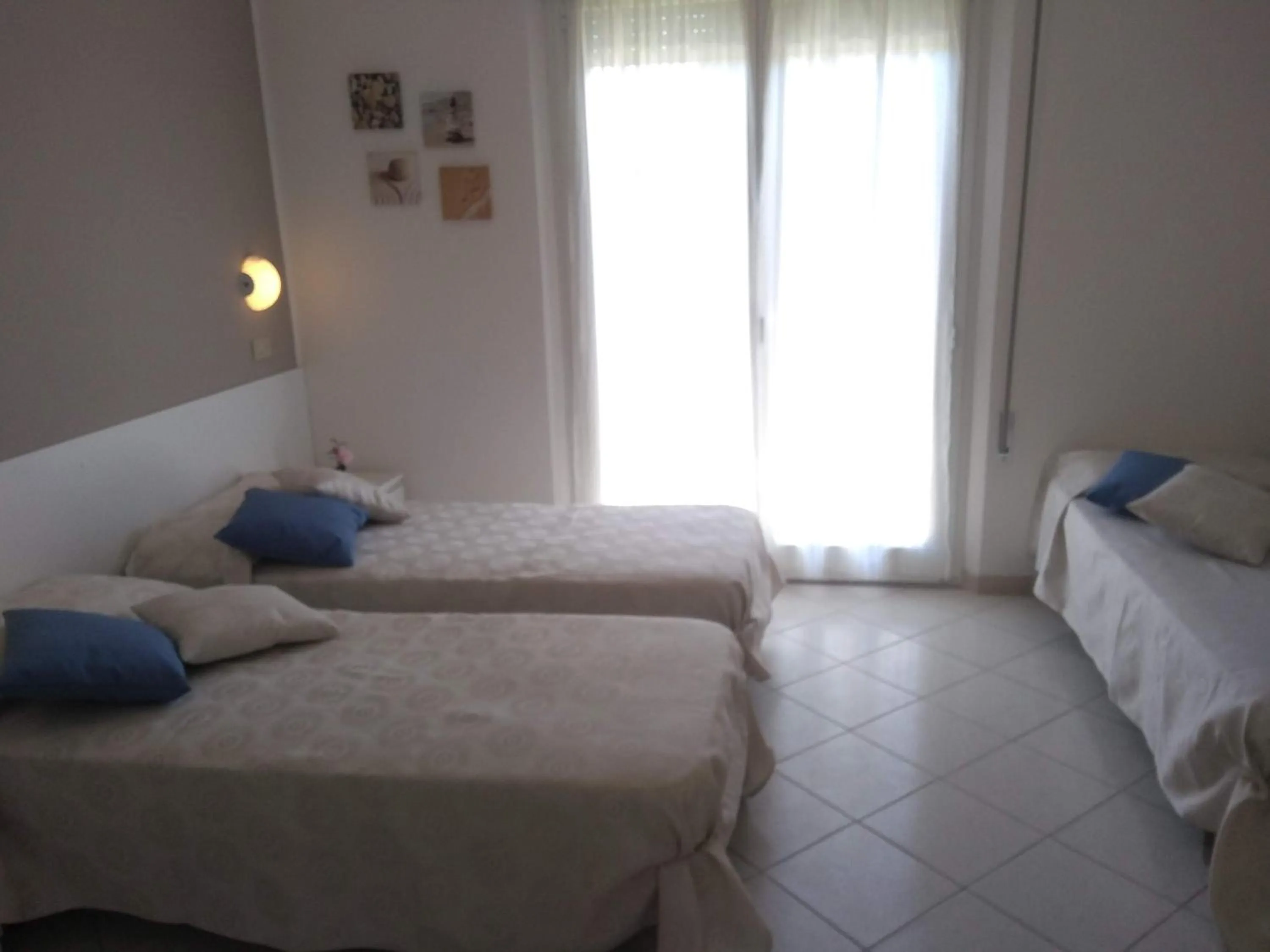 Photo of the whole room in Hotel La Bella Vita