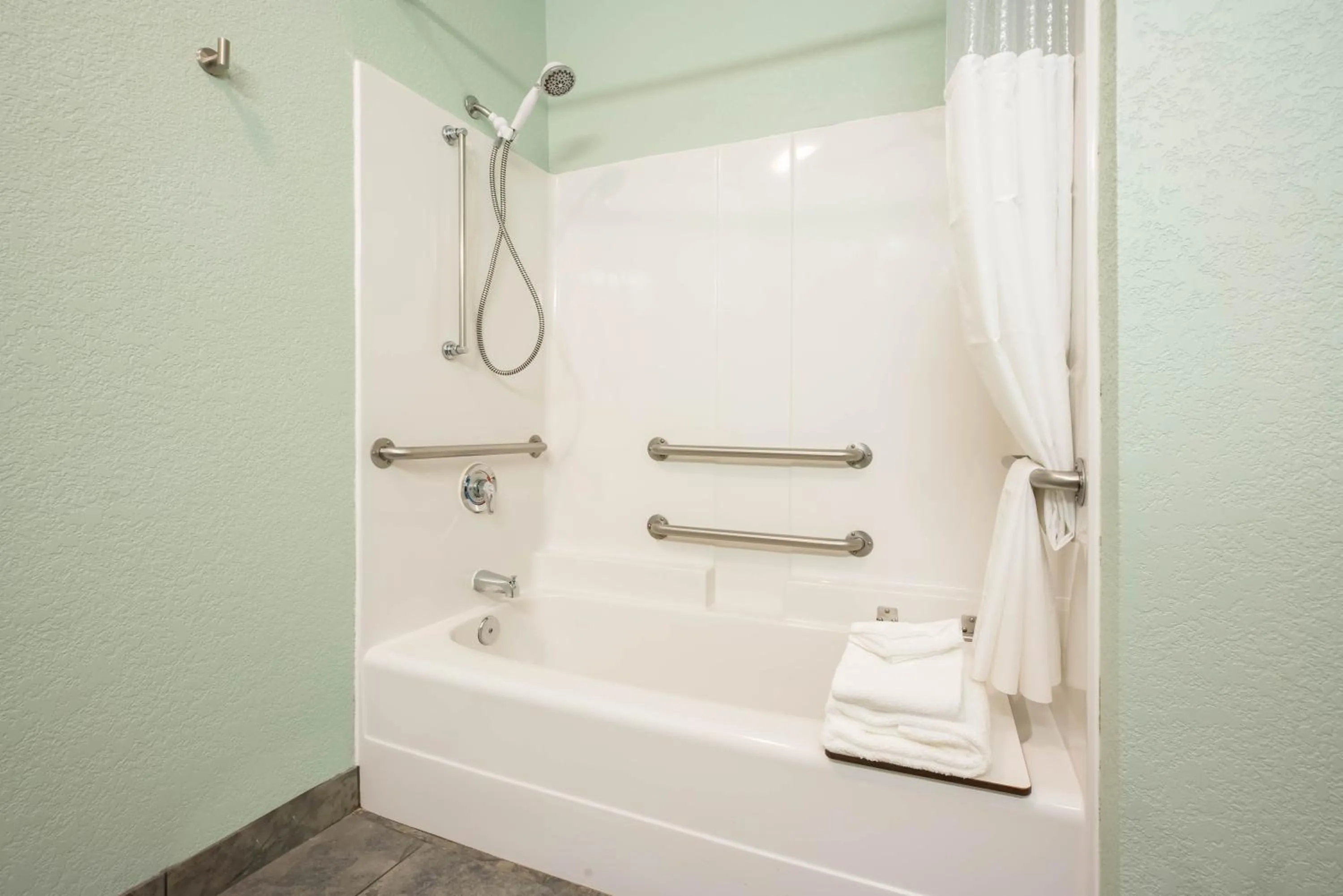 Bathroom in La Quinta by Wyndham Newport