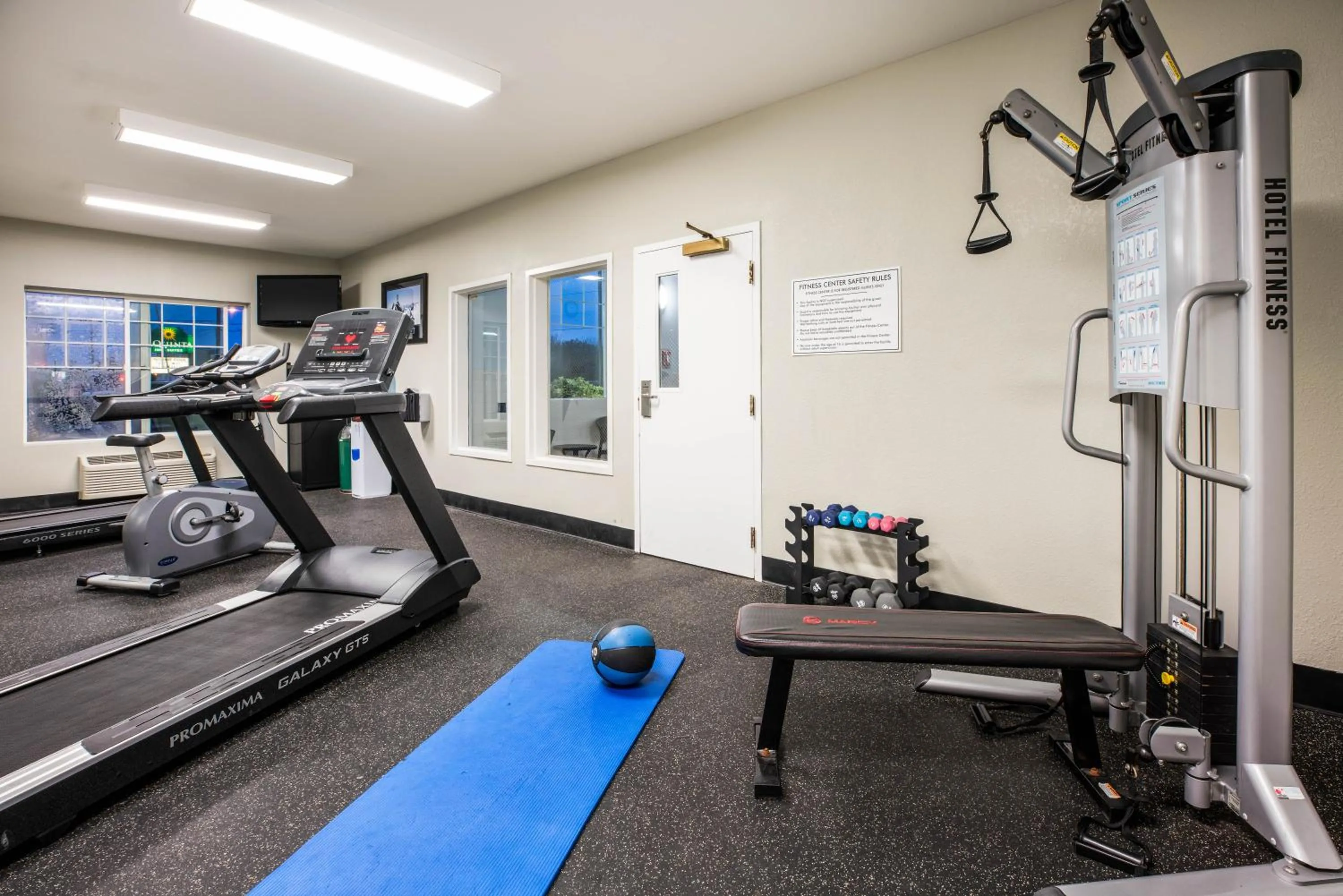 Fitness centre/facilities in La Quinta by Wyndham Newport