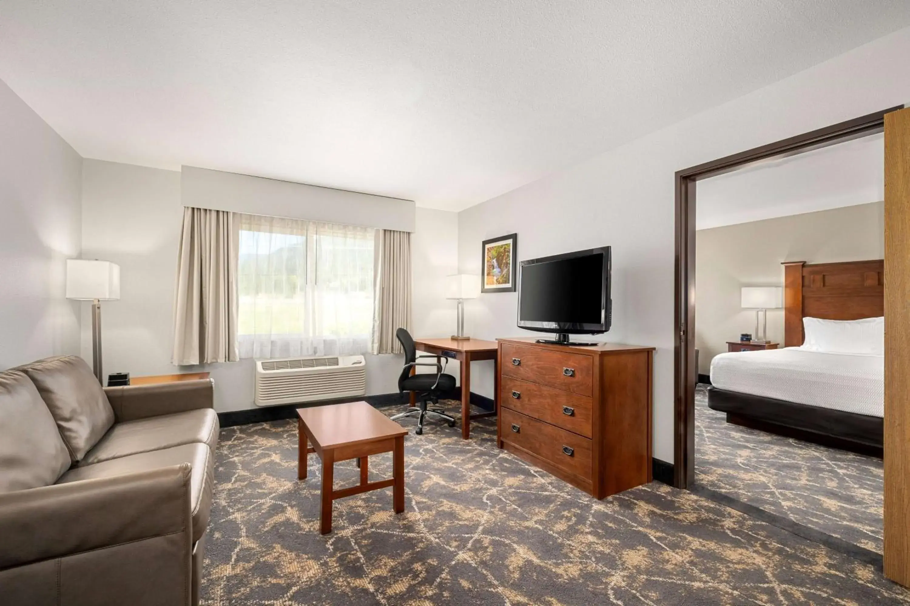 King Suite - Non-Smoking in La Quinta by Wyndham Grants Pass King Suite - Non-Smoking in La Quinta by Wyndham Grants Pass