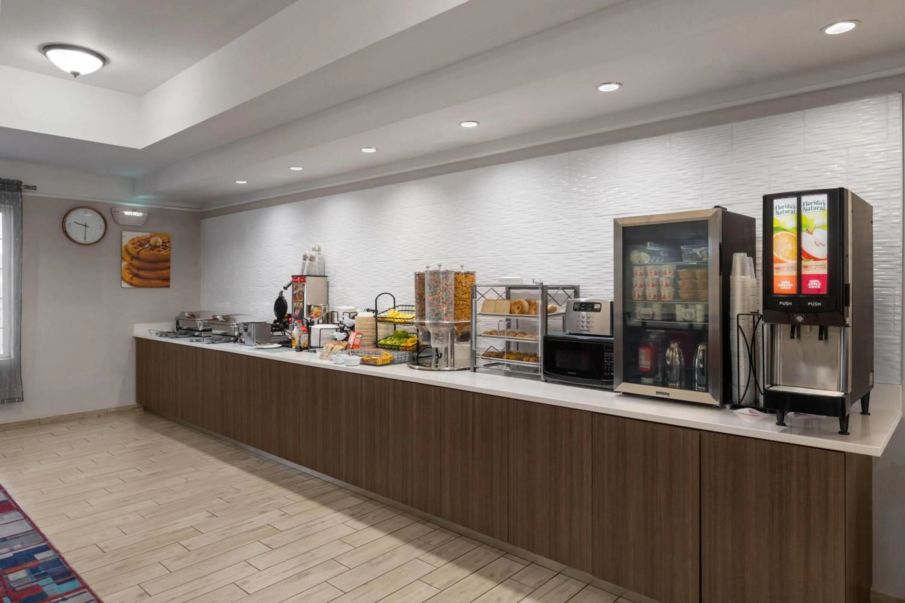 Breakfast in La Quinta by Wyndham Gallup