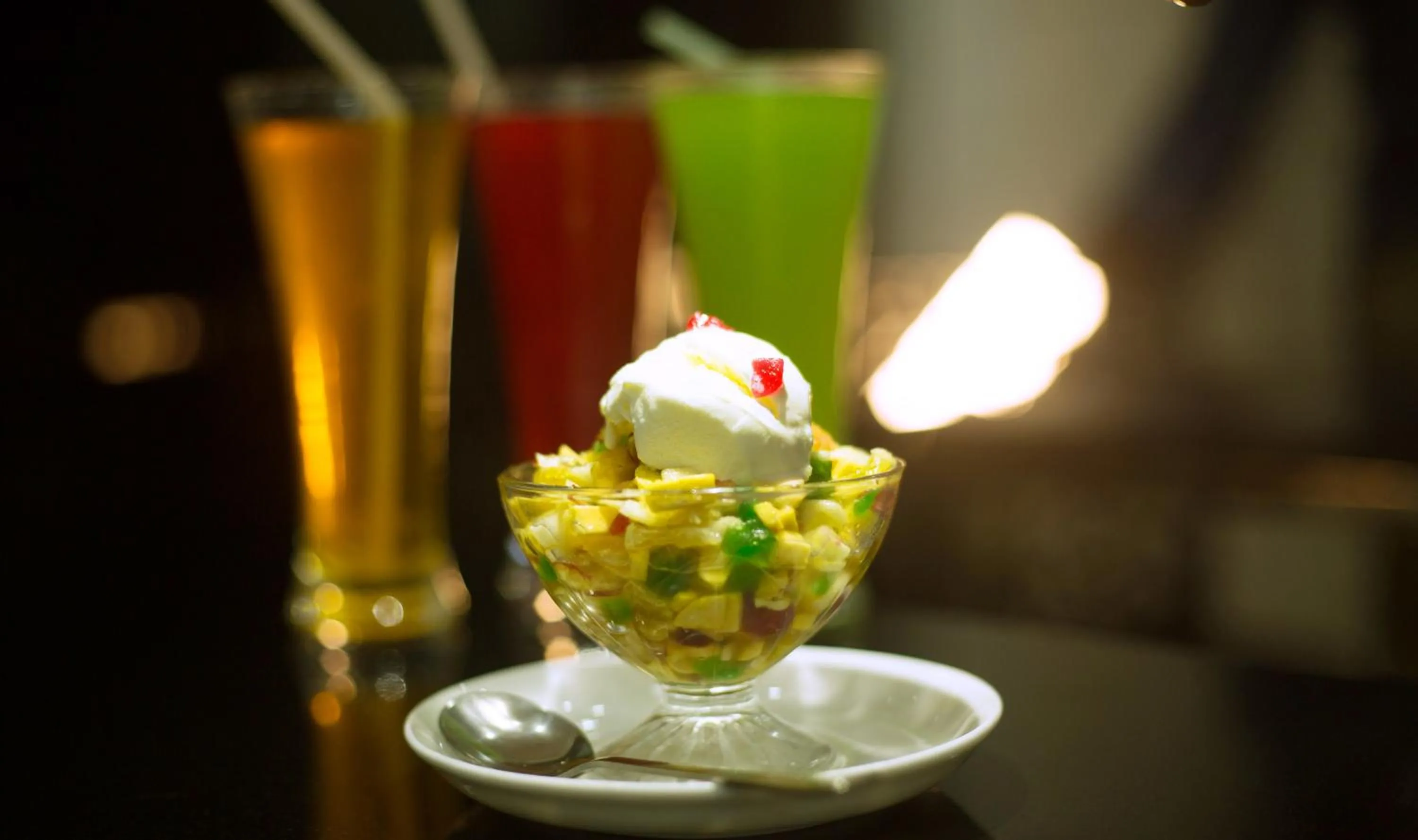 Food and drinks in Hotel Wayanad Square