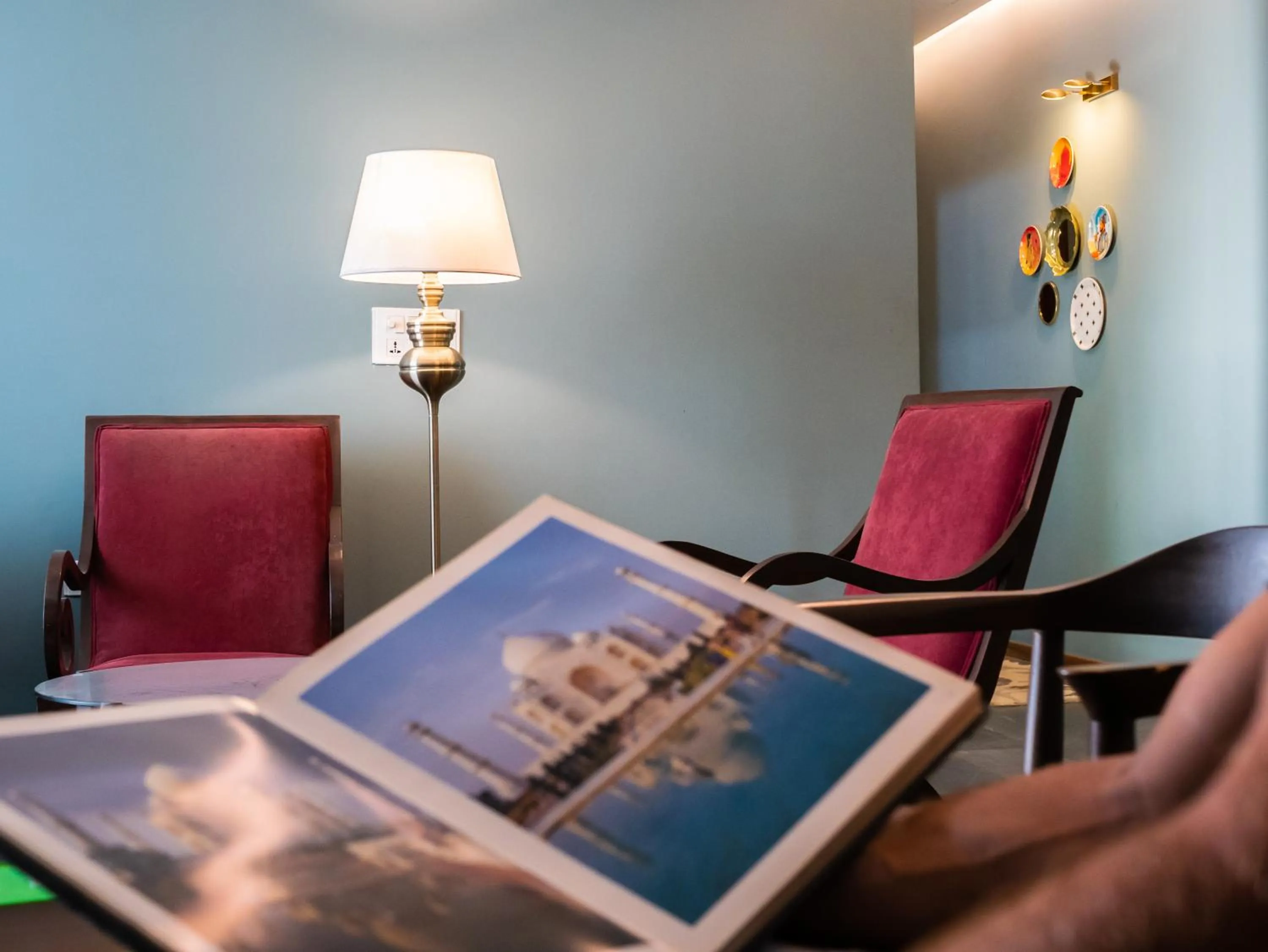 Communal lounge/ TV room in Ekaa Villa near Taj Mahal