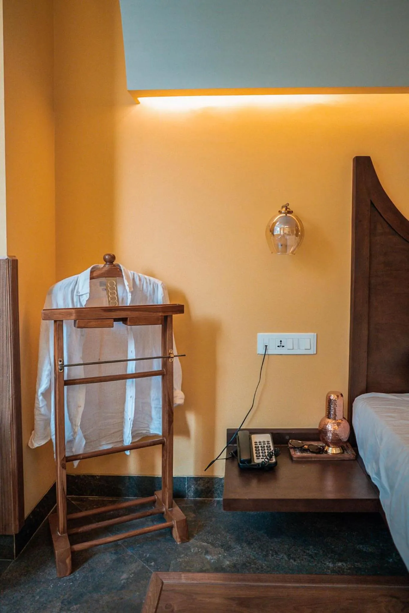 Decorative detail, Bed in Ekaa Villa near Taj Mahal