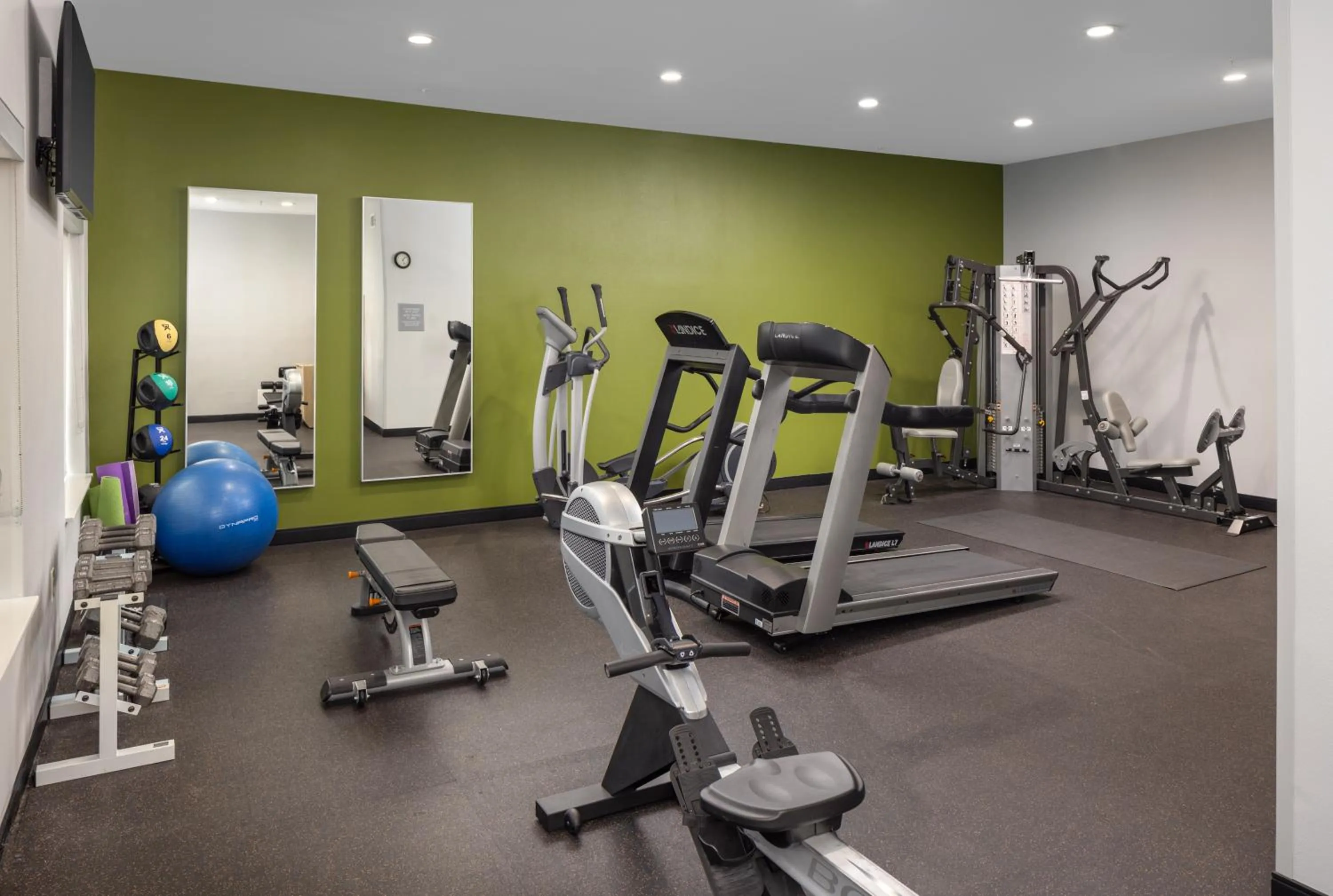 Fitness centre/facilities in Spark by Hilton Houston West Clay Road