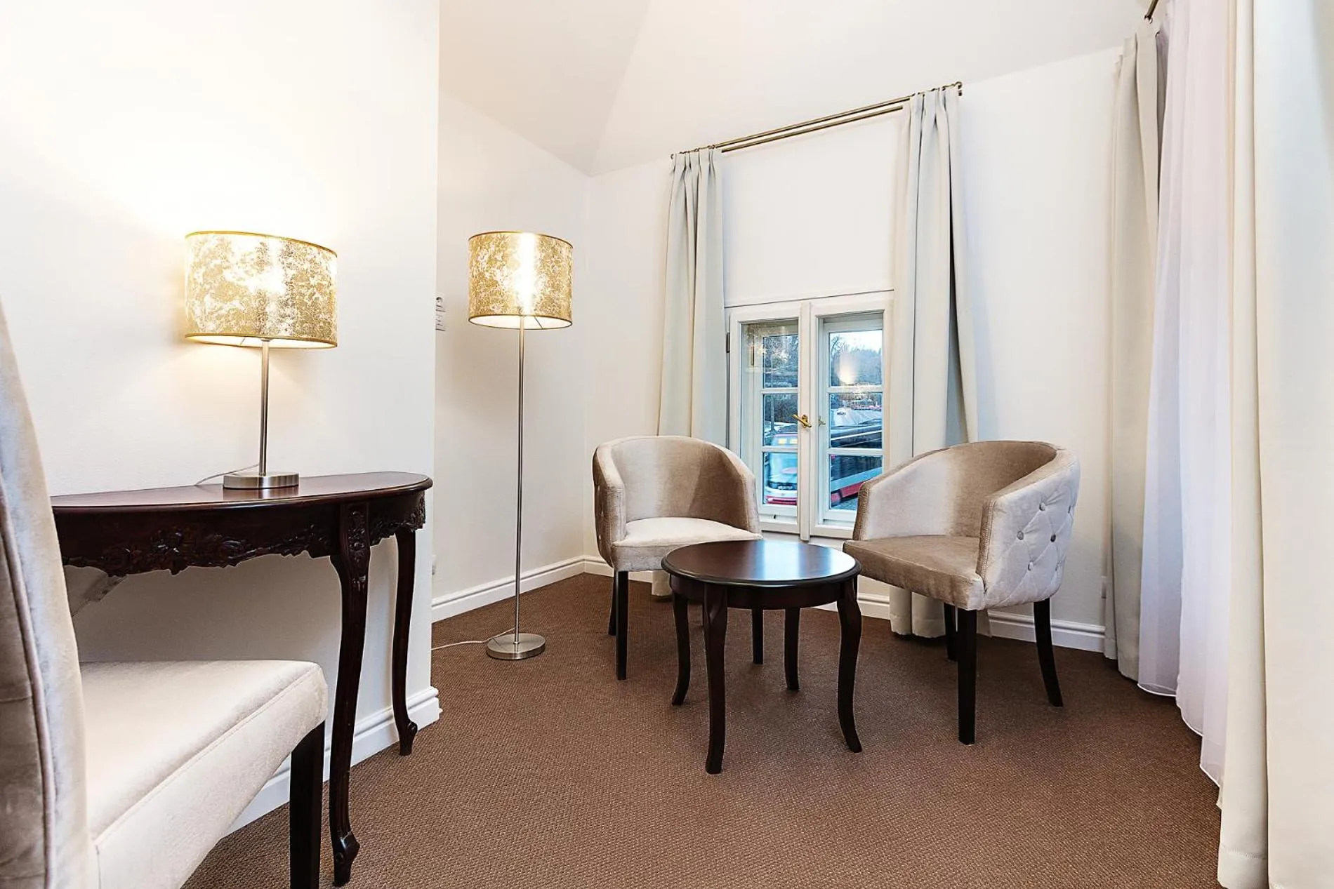 Seating area in Hoffmeister Depandance